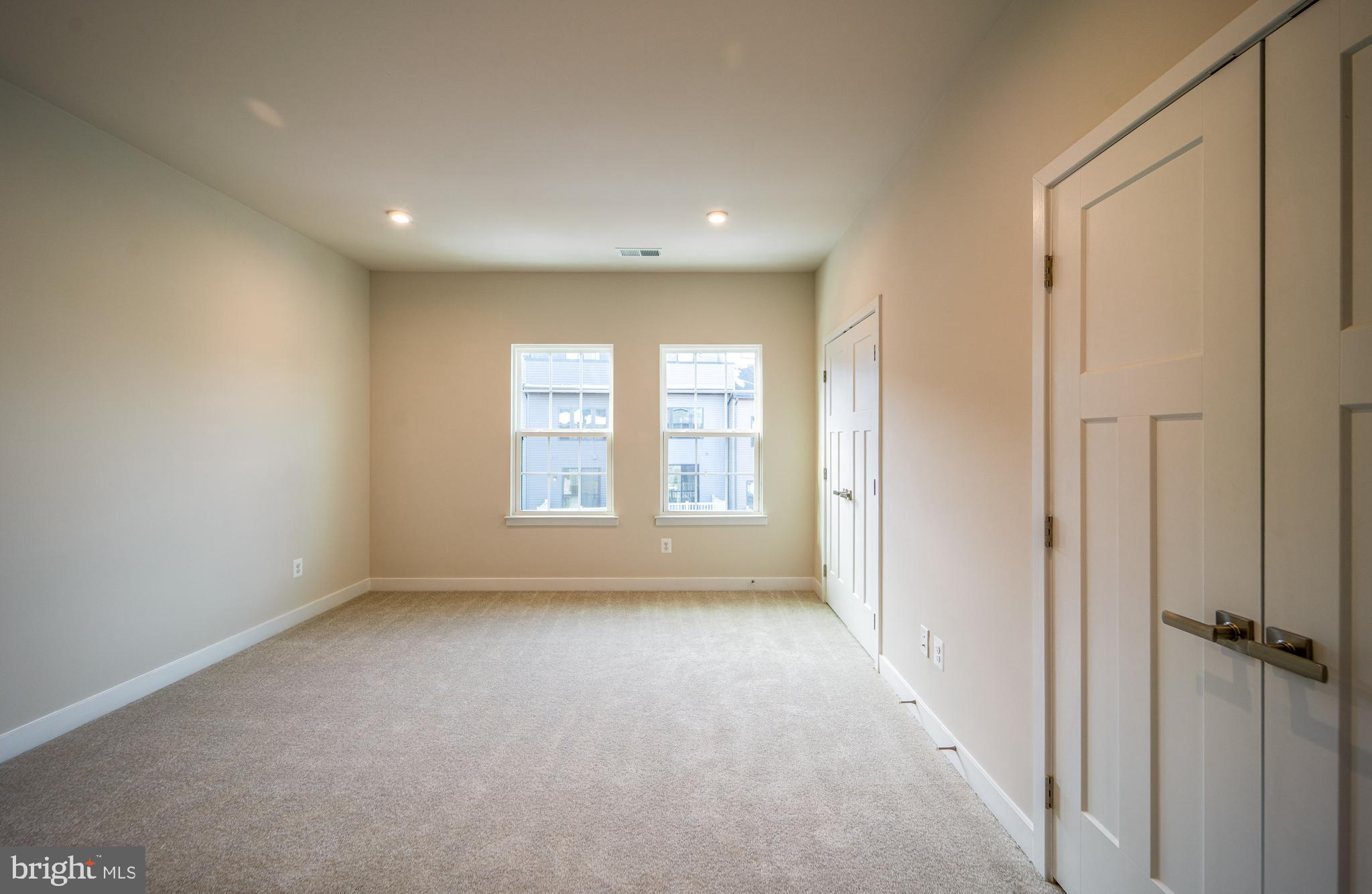 FOSTER'S GLEN - Residential