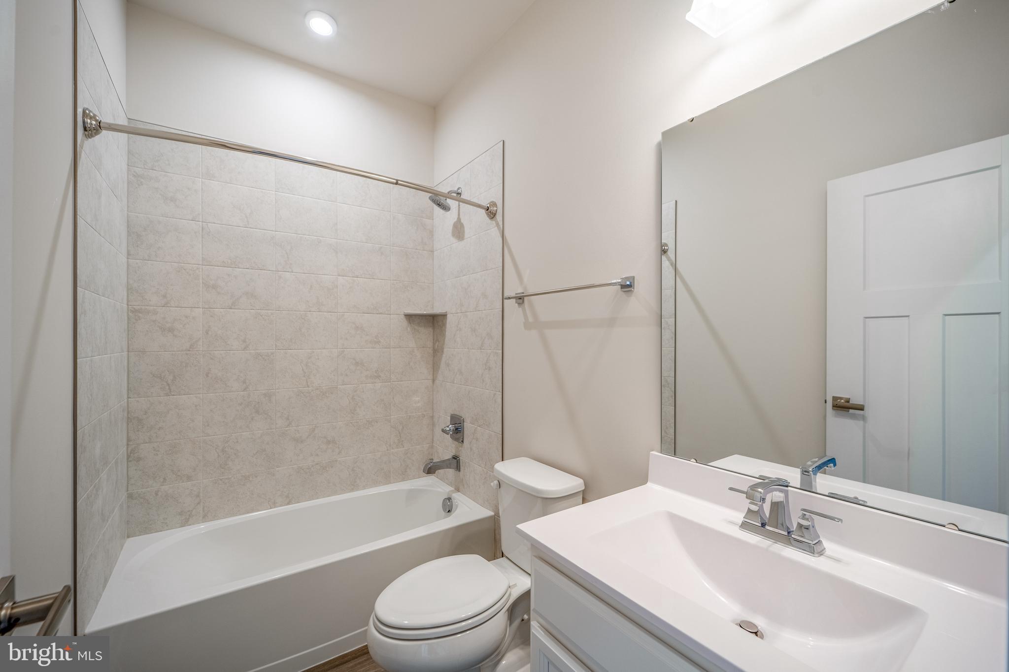 FOSTER'S GLEN - Residential