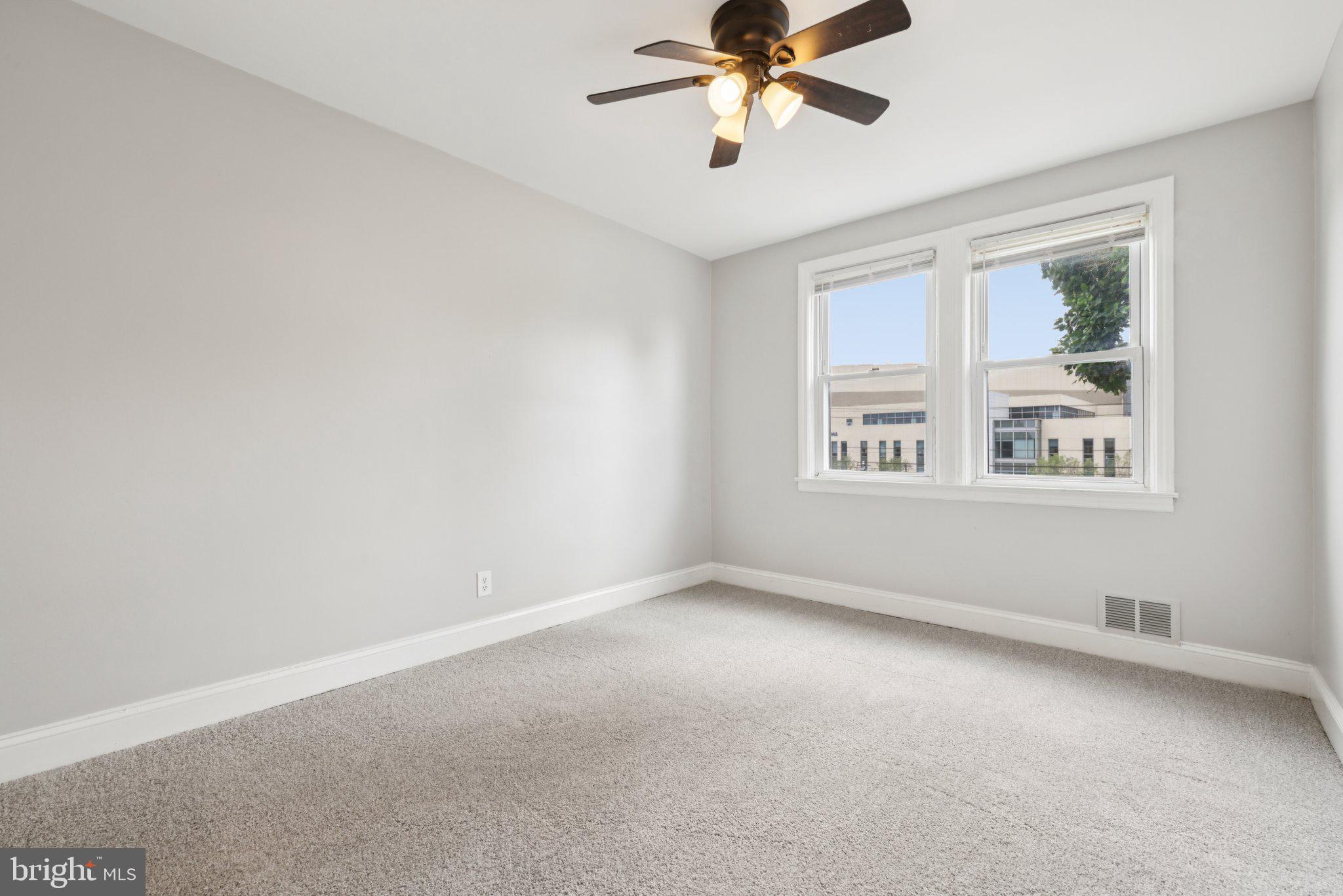 NORTHWOOD - Residential