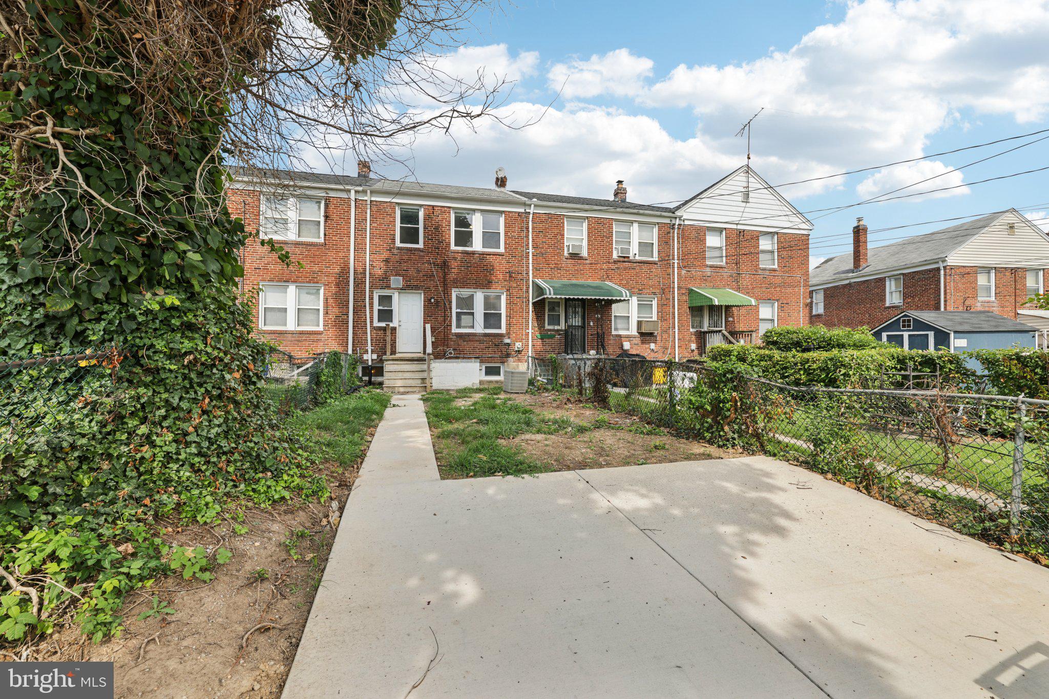 NORTHWOOD - Residential