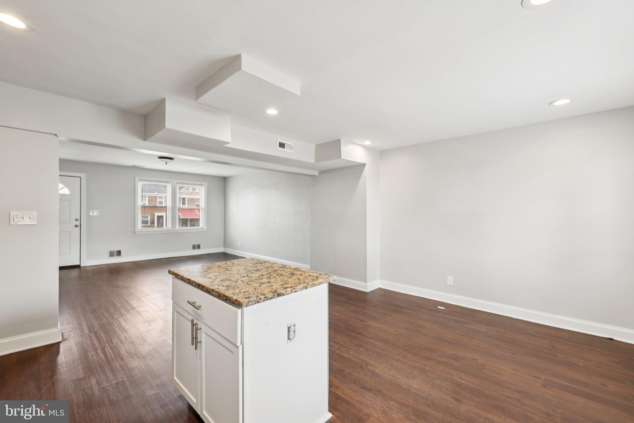 NORTHWOOD - Residential