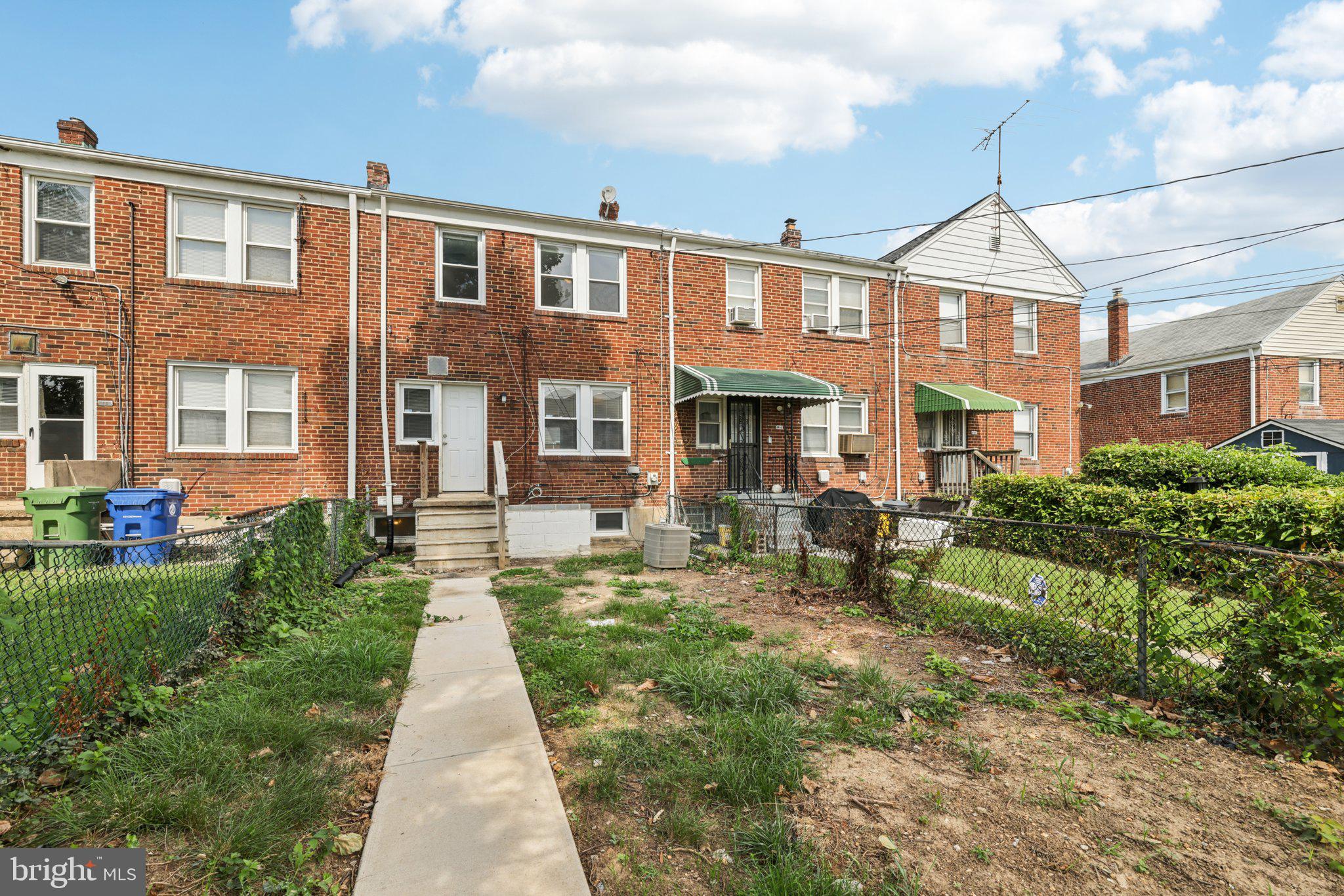 NORTHWOOD - Residential