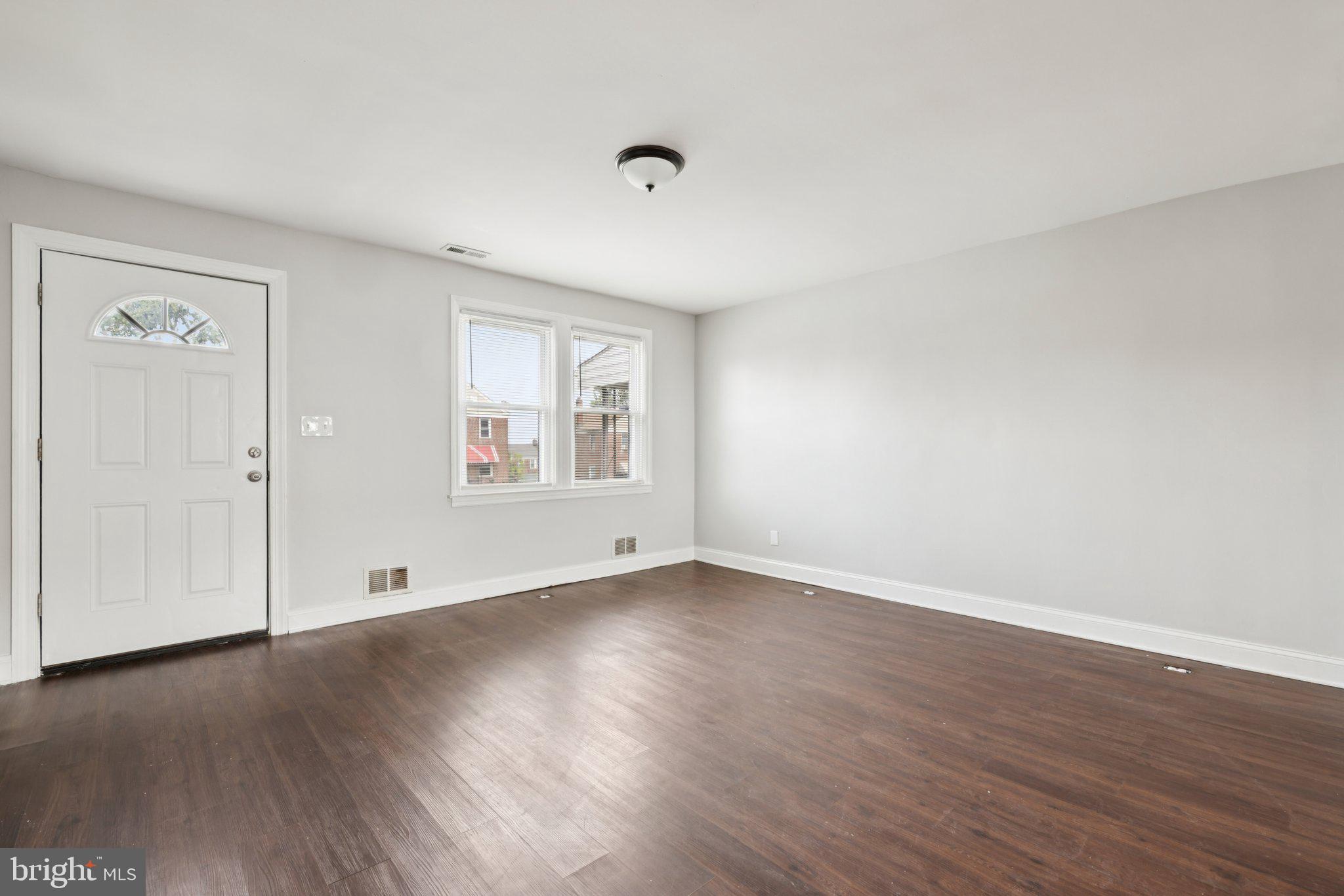 NORTHWOOD - Residential