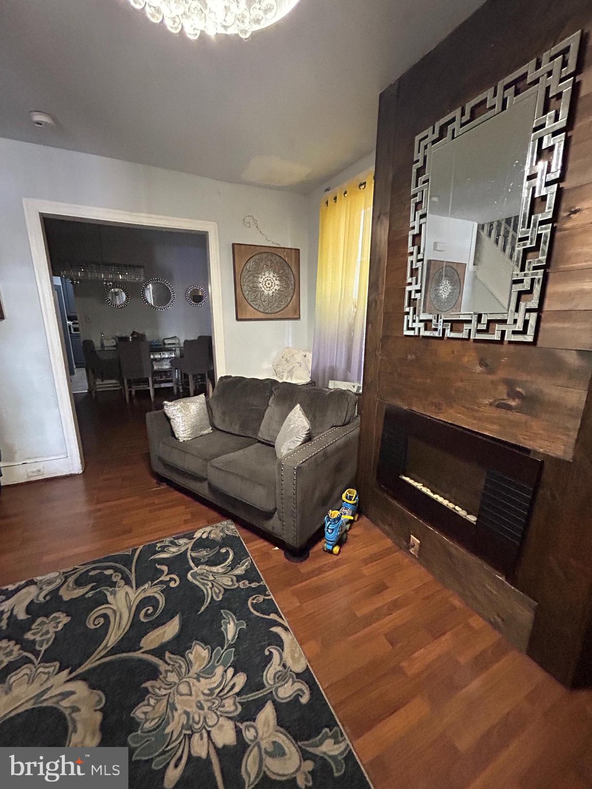 GERMANTOWN - Residential