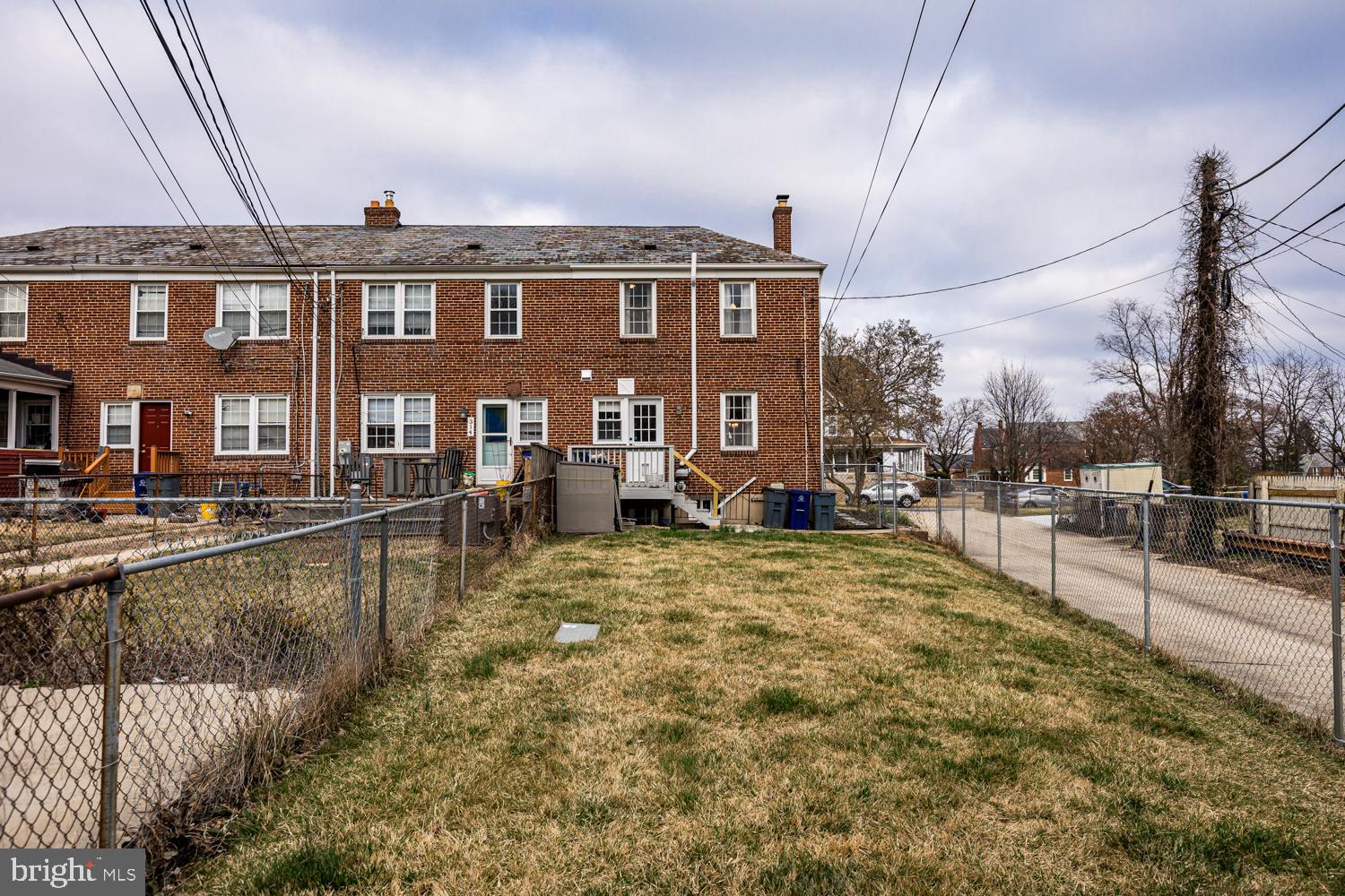 ACADEMY HEIGHTS - Residential Lease