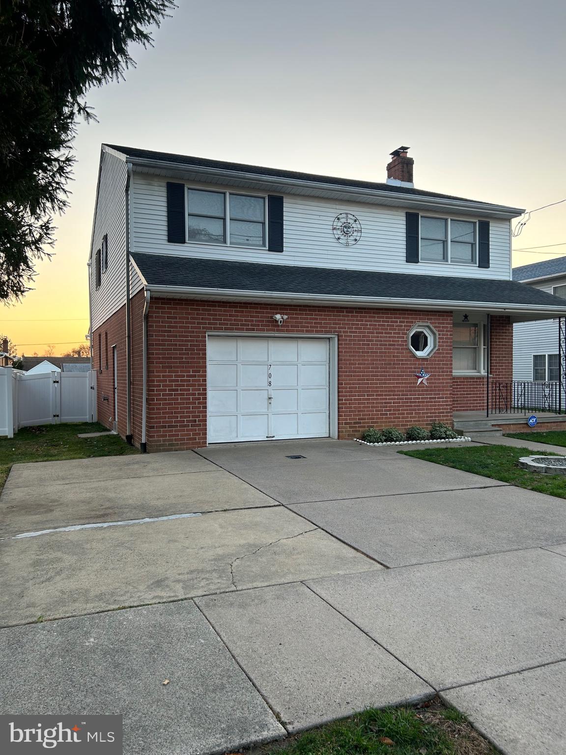 708 HOFFNAGLE STREET