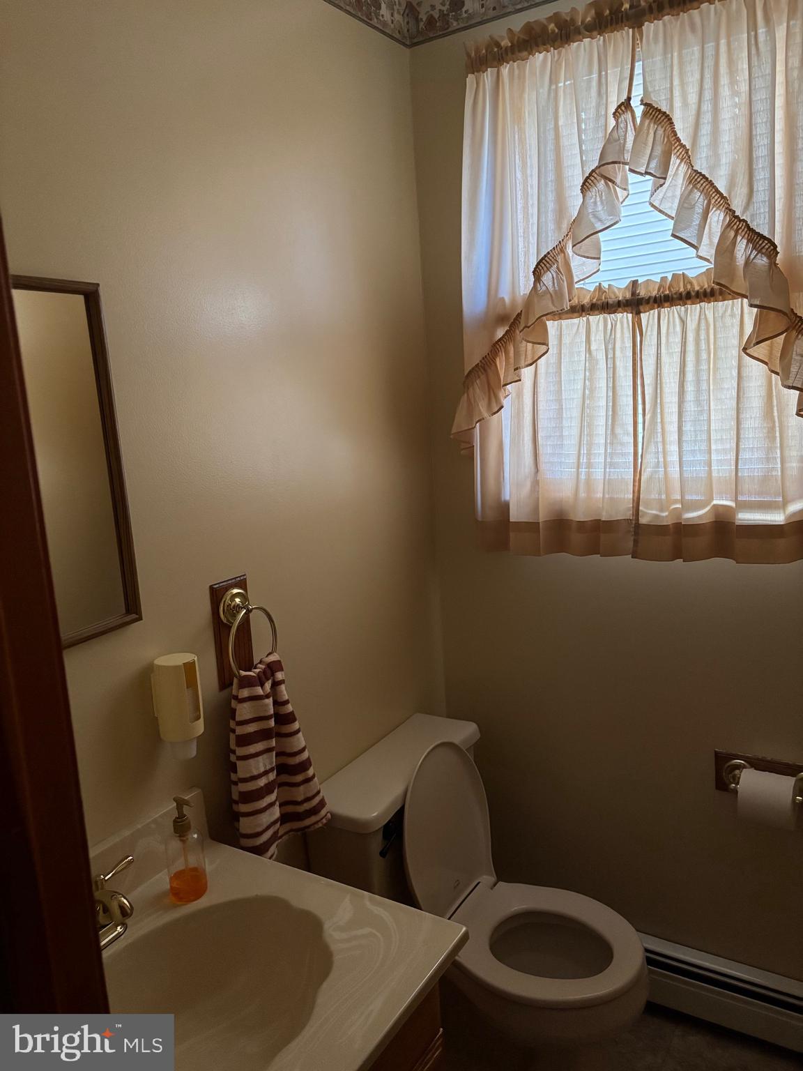 FOX CHASE - Residential