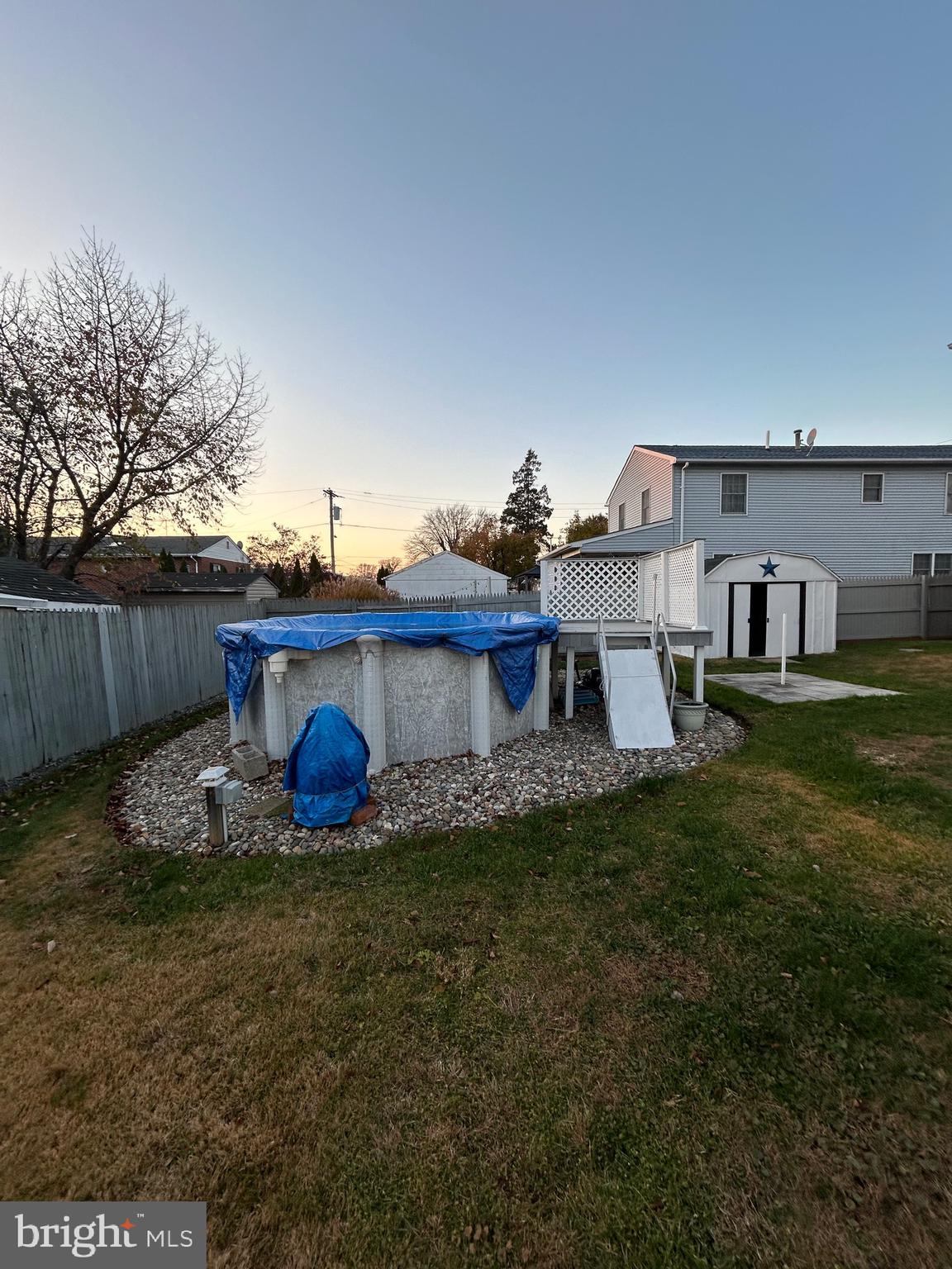 FOX CHASE - Residential