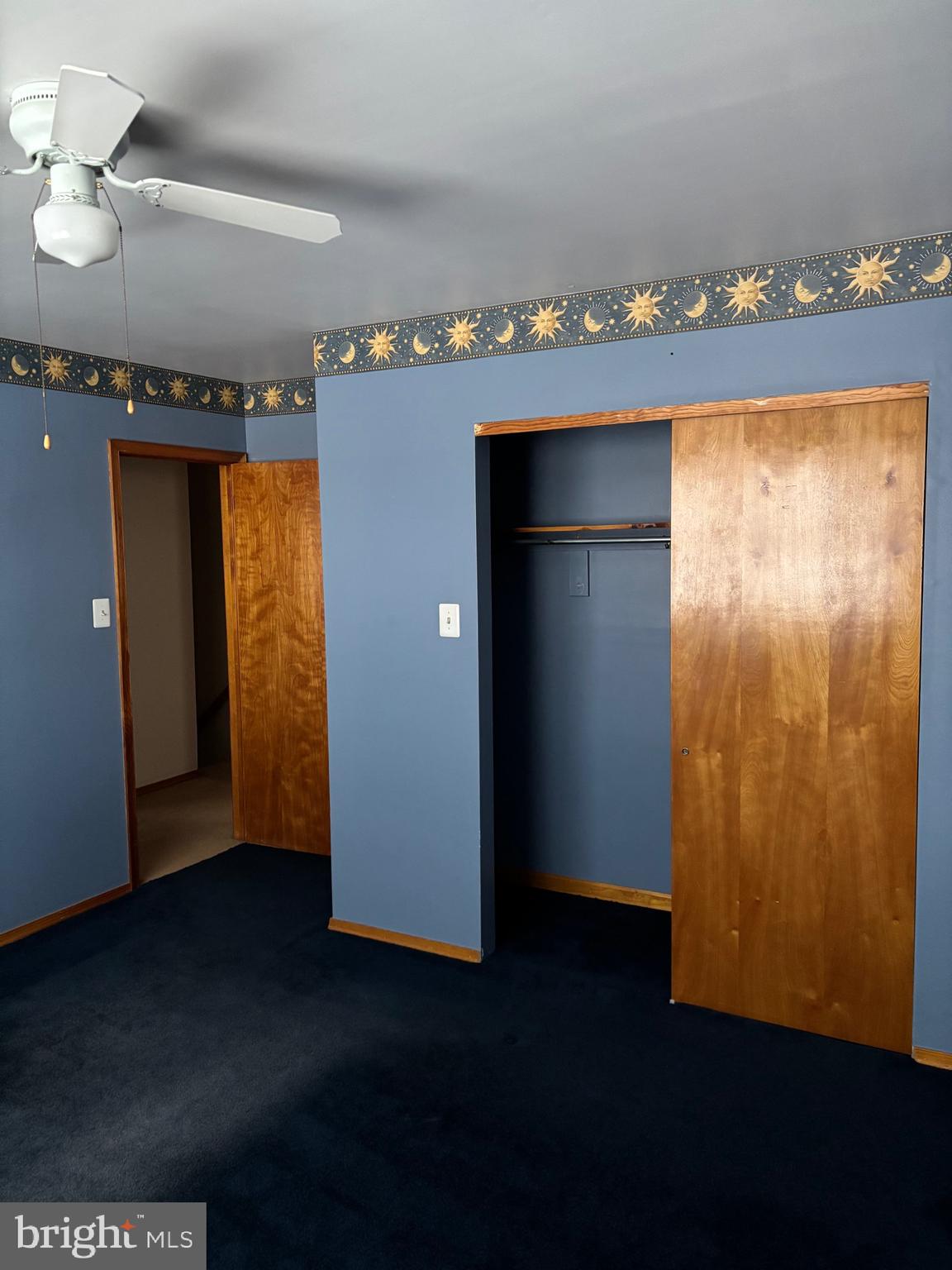 FOX CHASE - Residential