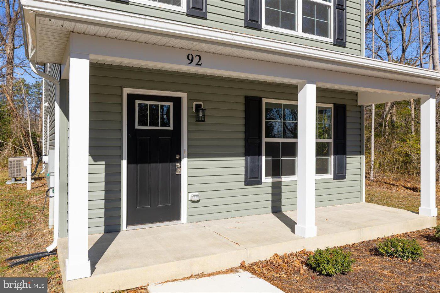 WESTMORELAND SHORES - Residential Lease