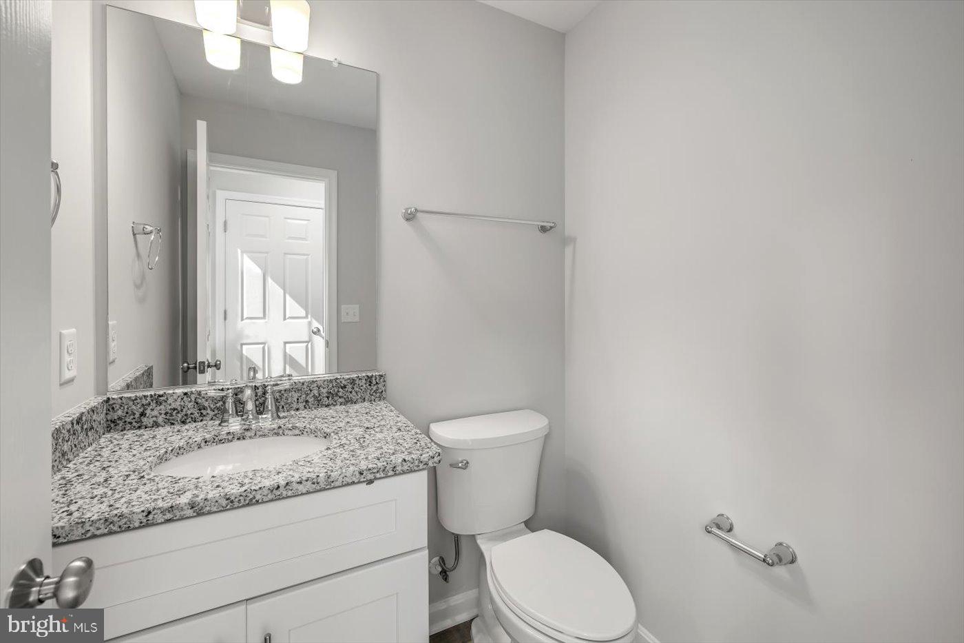 WESTMORELAND SHORES - Residential Lease