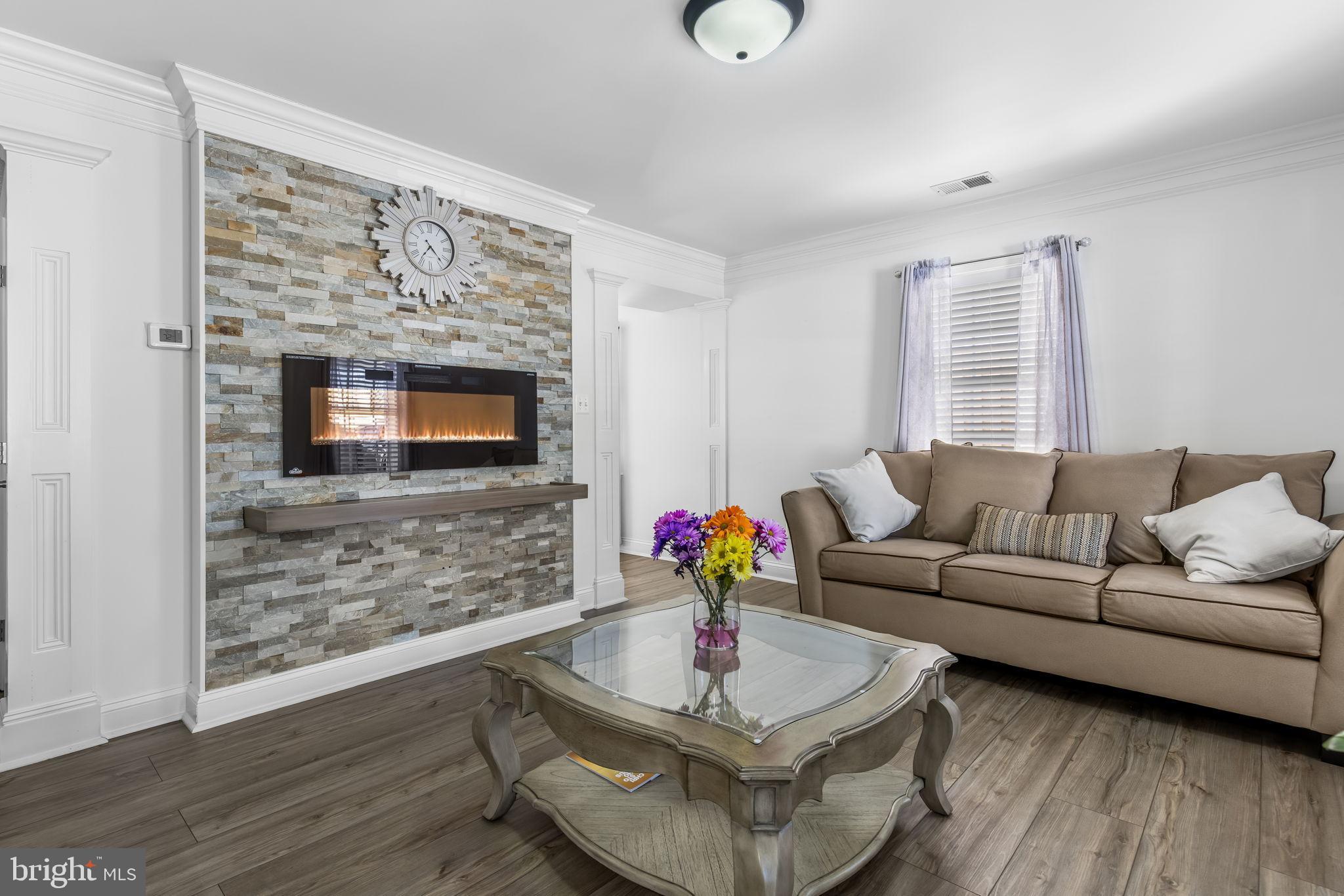 MANASSAS PARK - Residential