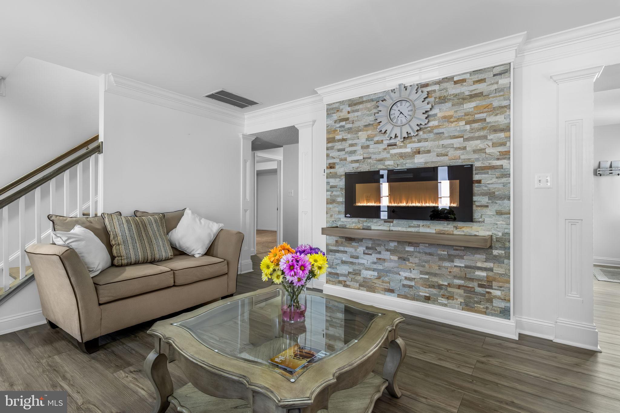 MANASSAS PARK - Residential