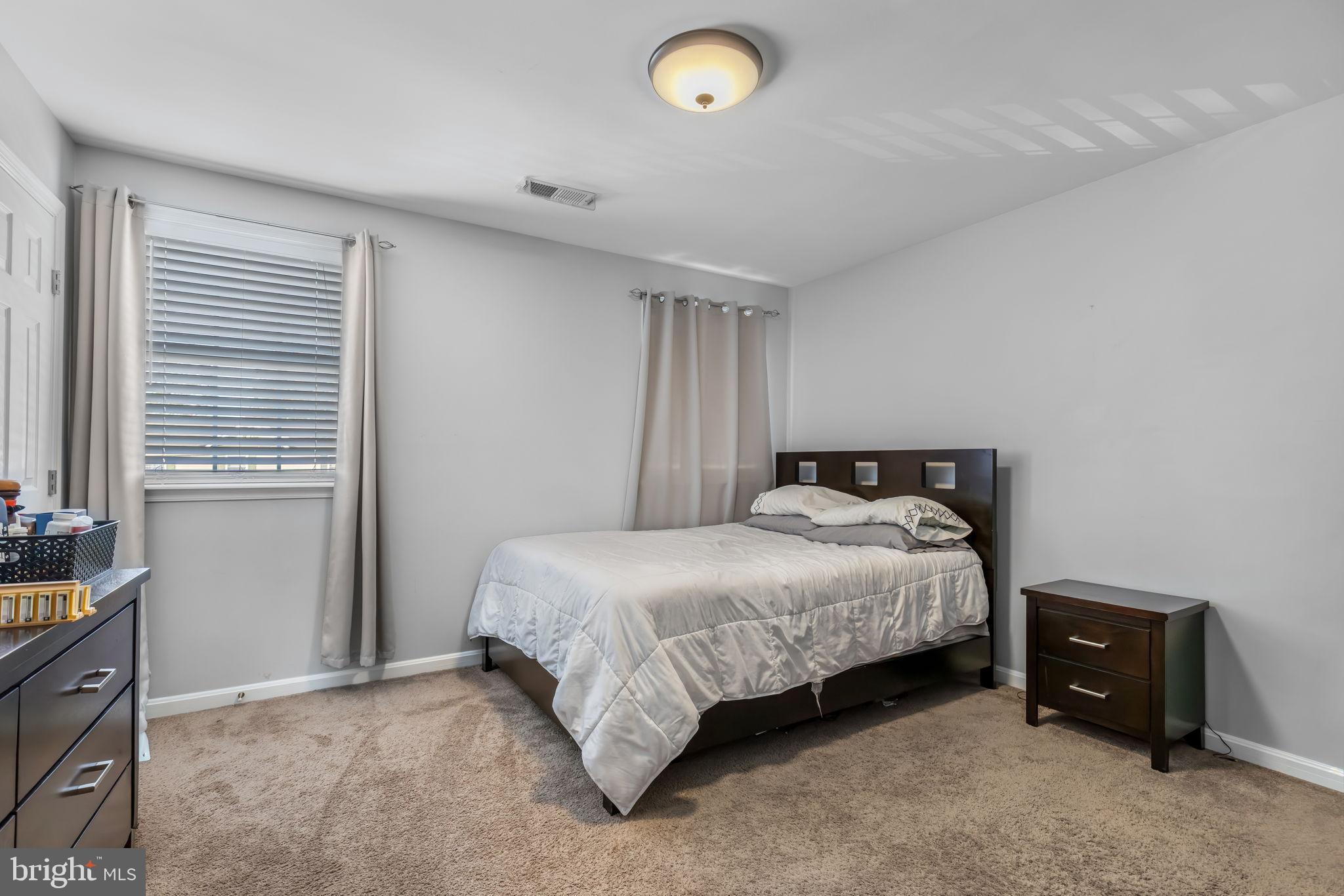 MANASSAS PARK - Residential