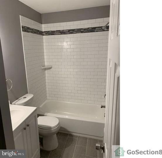 TEMPLE UNIVERSITY - Residential Lease