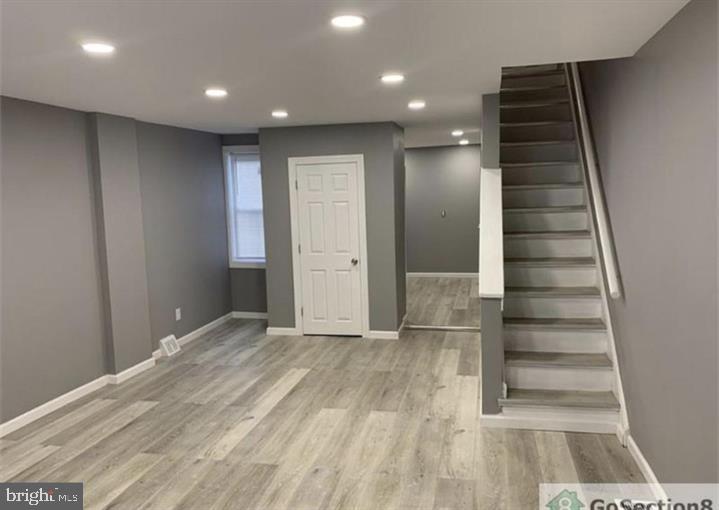 TEMPLE UNIVERSITY - Residential Lease