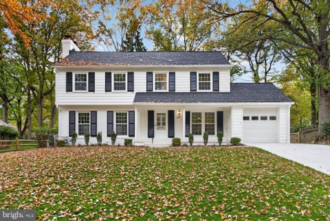 Photo of 6908 Sulky Lane, NORTH BETHESDA, MD 20852 (MLS # MDMC2262258)