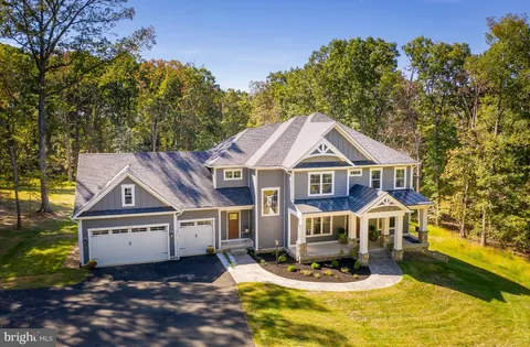 8254 Lees Ridge Road, Warrenton, VA MLS: VAFQ2016568