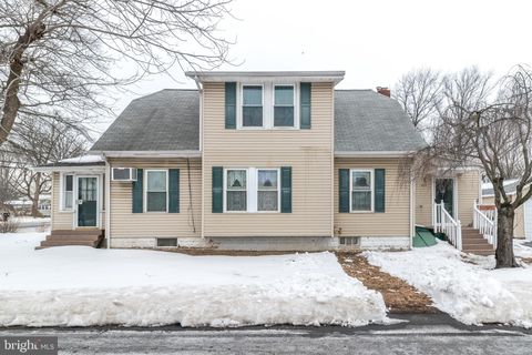 Photo of 2002 Edgely Road, LEVITTOWN, PA 19057 (MLS # PABU2113878)