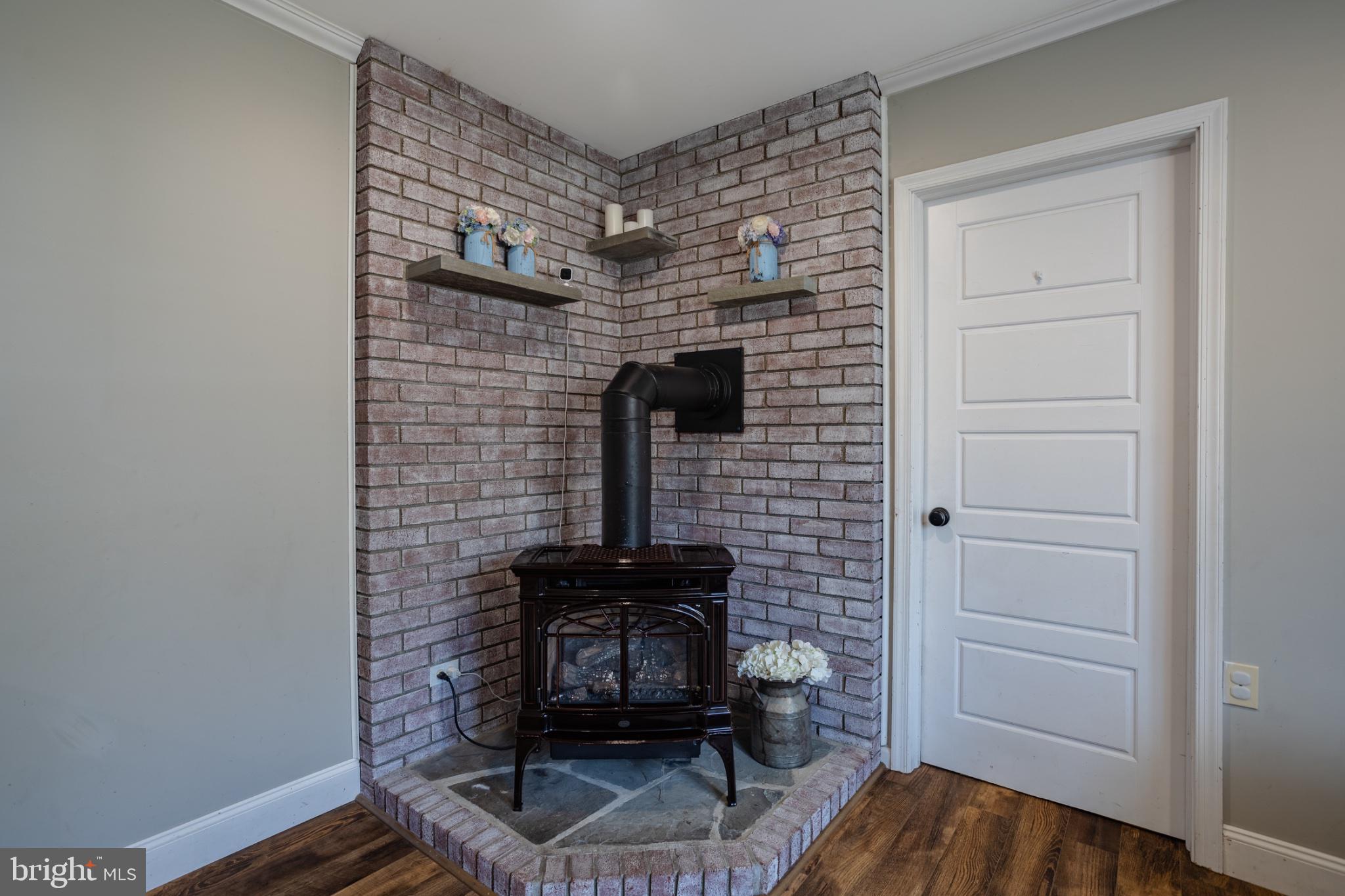 SIERRA VIEW-CHESTNUTHILL TWP - Residential