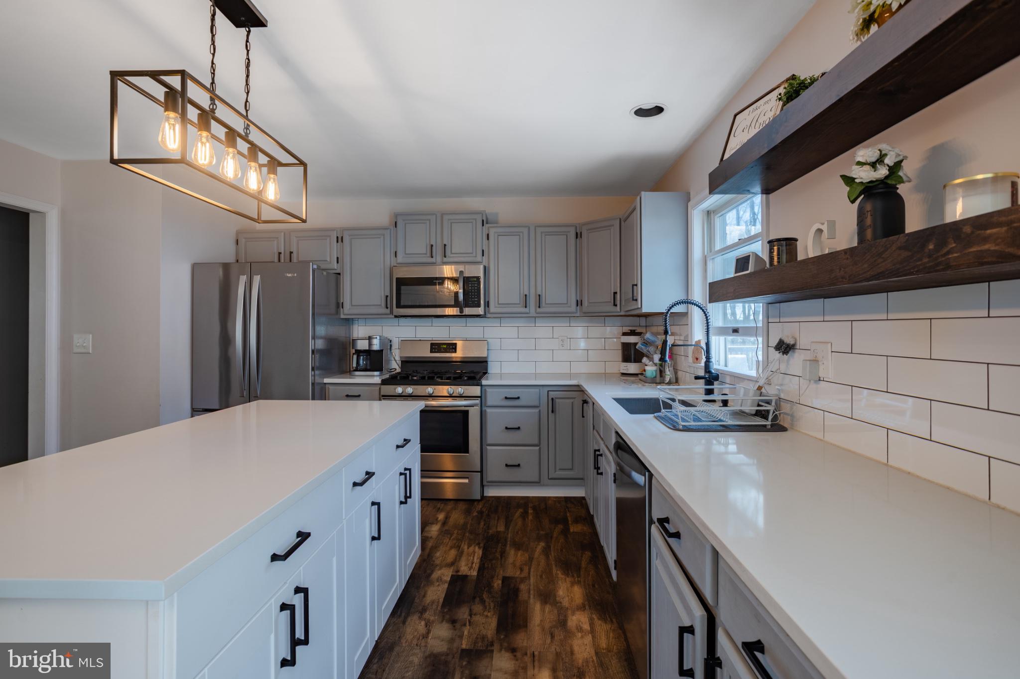 SIERRA VIEW-CHESTNUTHILL TWP - Residential