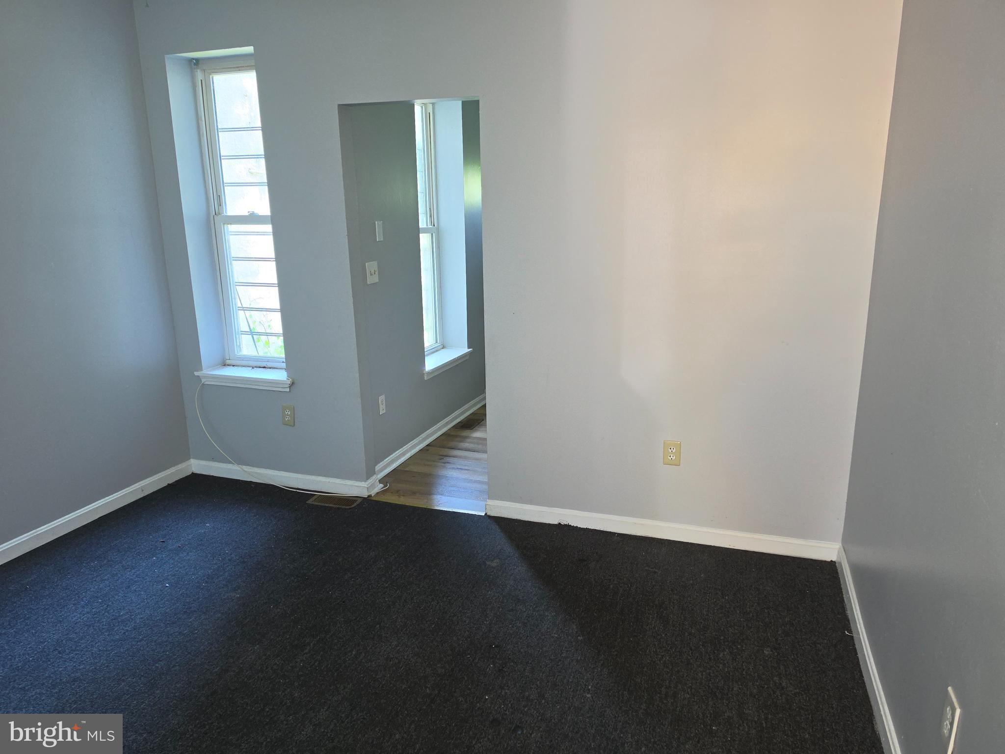 SANDTOWN-WINCHESTER - Residential