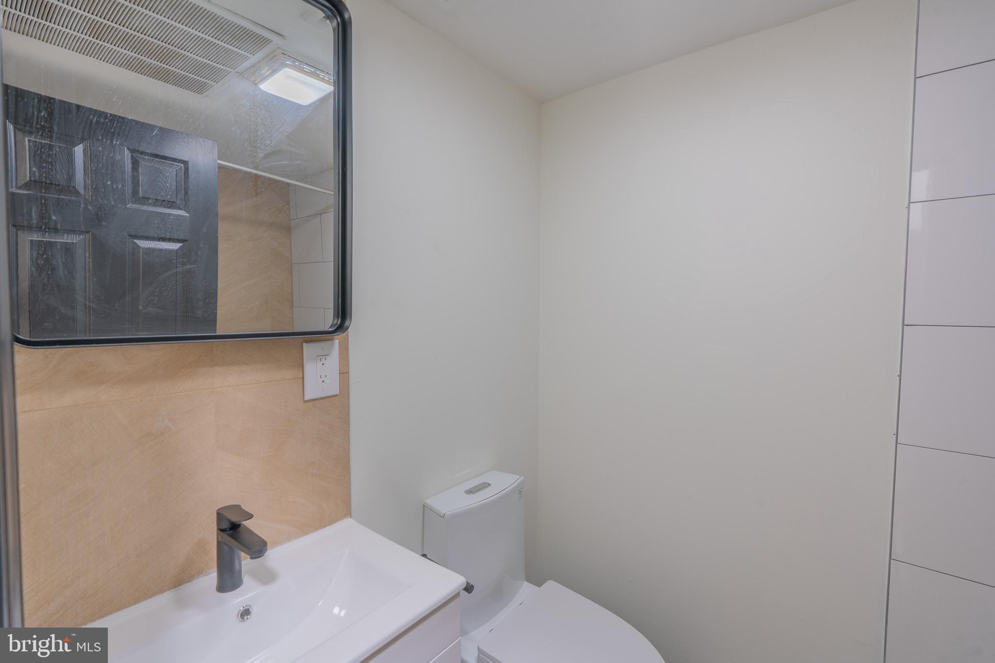 FRANCISVILLE - Residential Lease