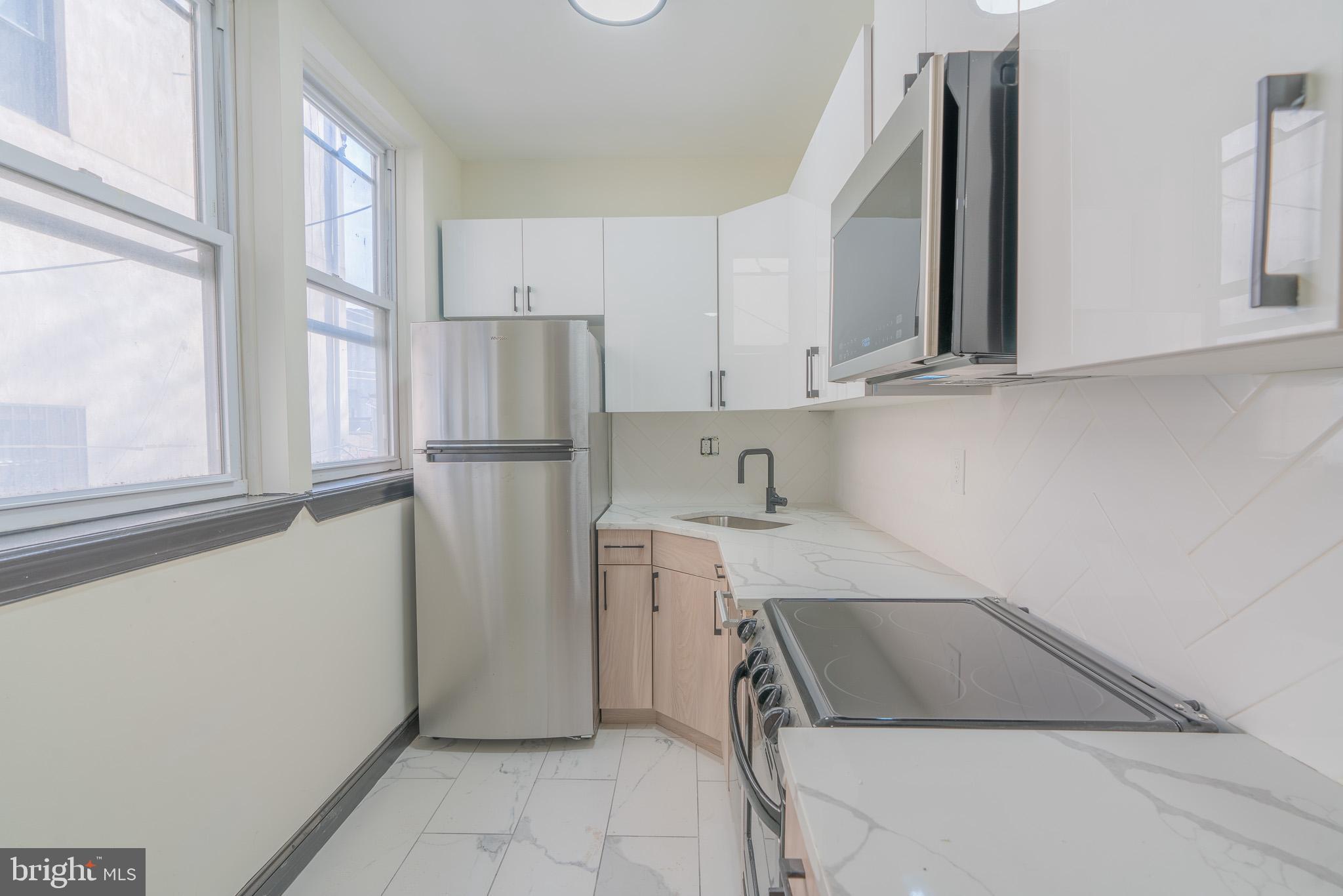 FRANCISVILLE - Residential Lease