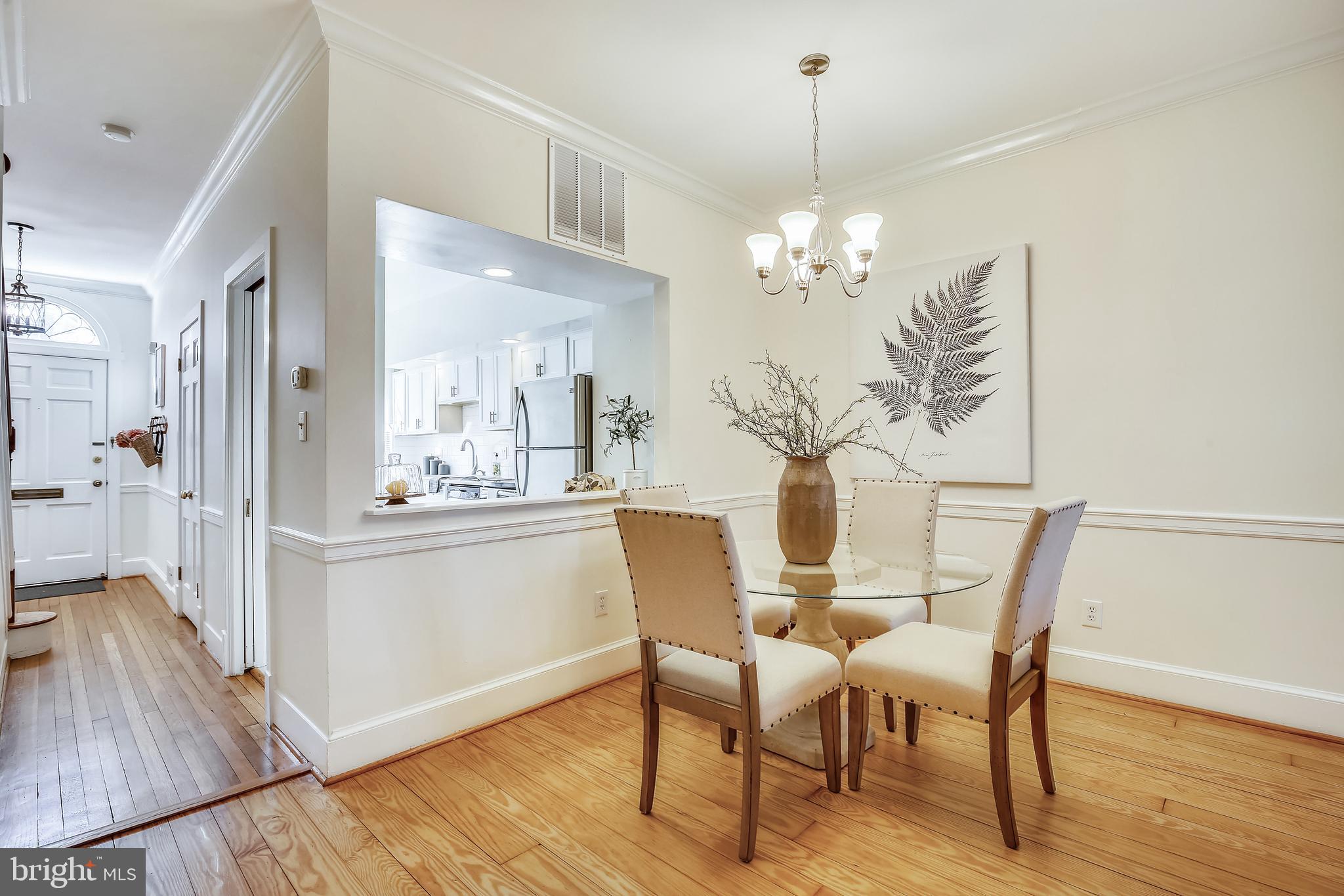 OLD TOWN ALEXANDRIA - Residential