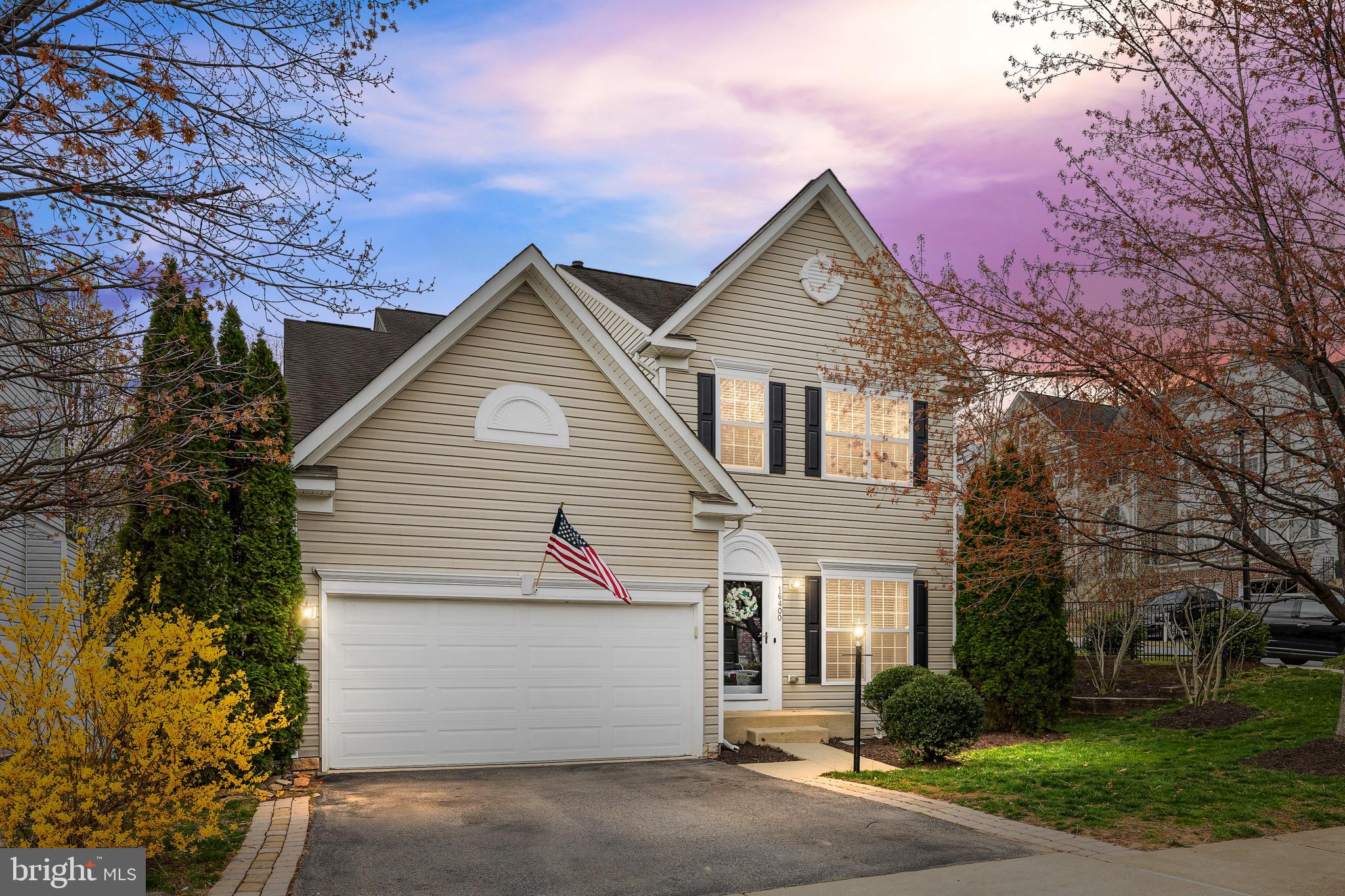 EAGLES POINTE - Residential