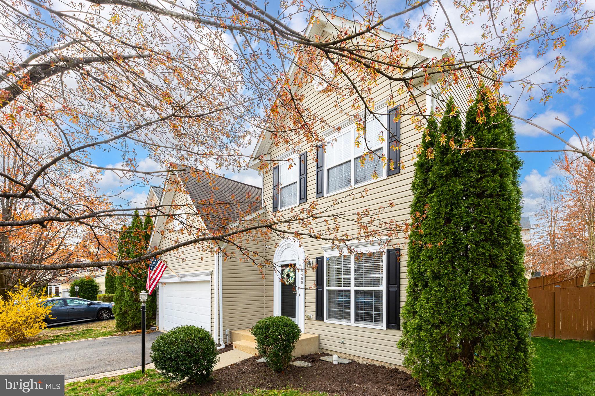 EAGLES POINTE - Residential