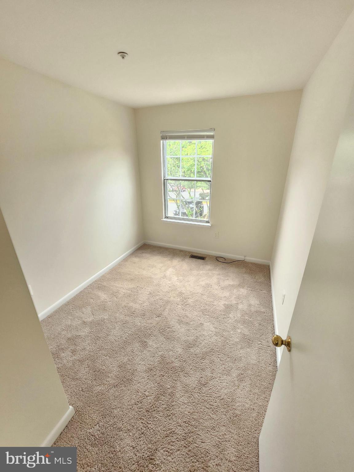 WOODFIELD - Residential Lease