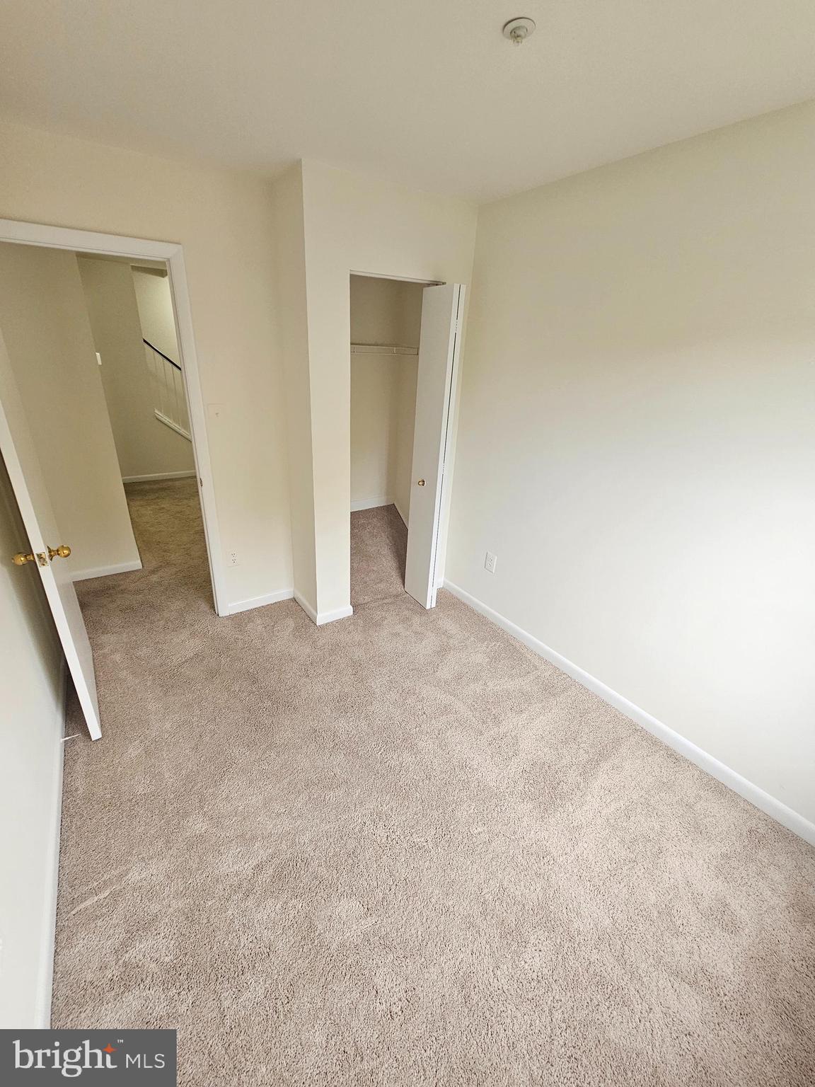 WOODFIELD - Residential Lease