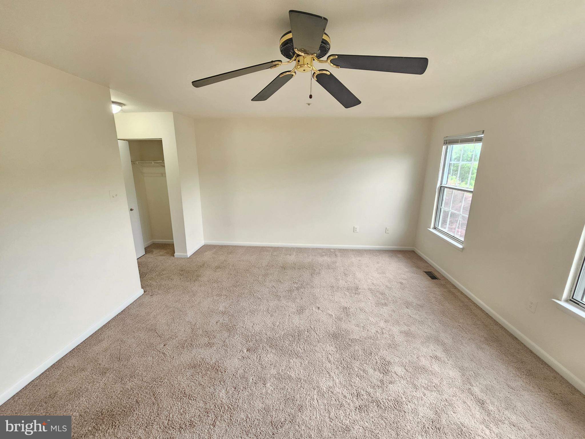 WOODFIELD - Residential Lease