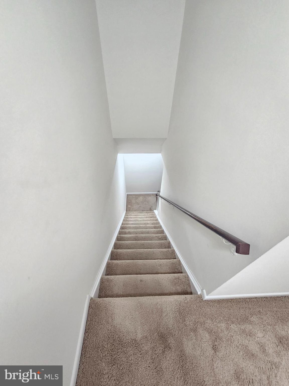 WOODFIELD - Residential Lease