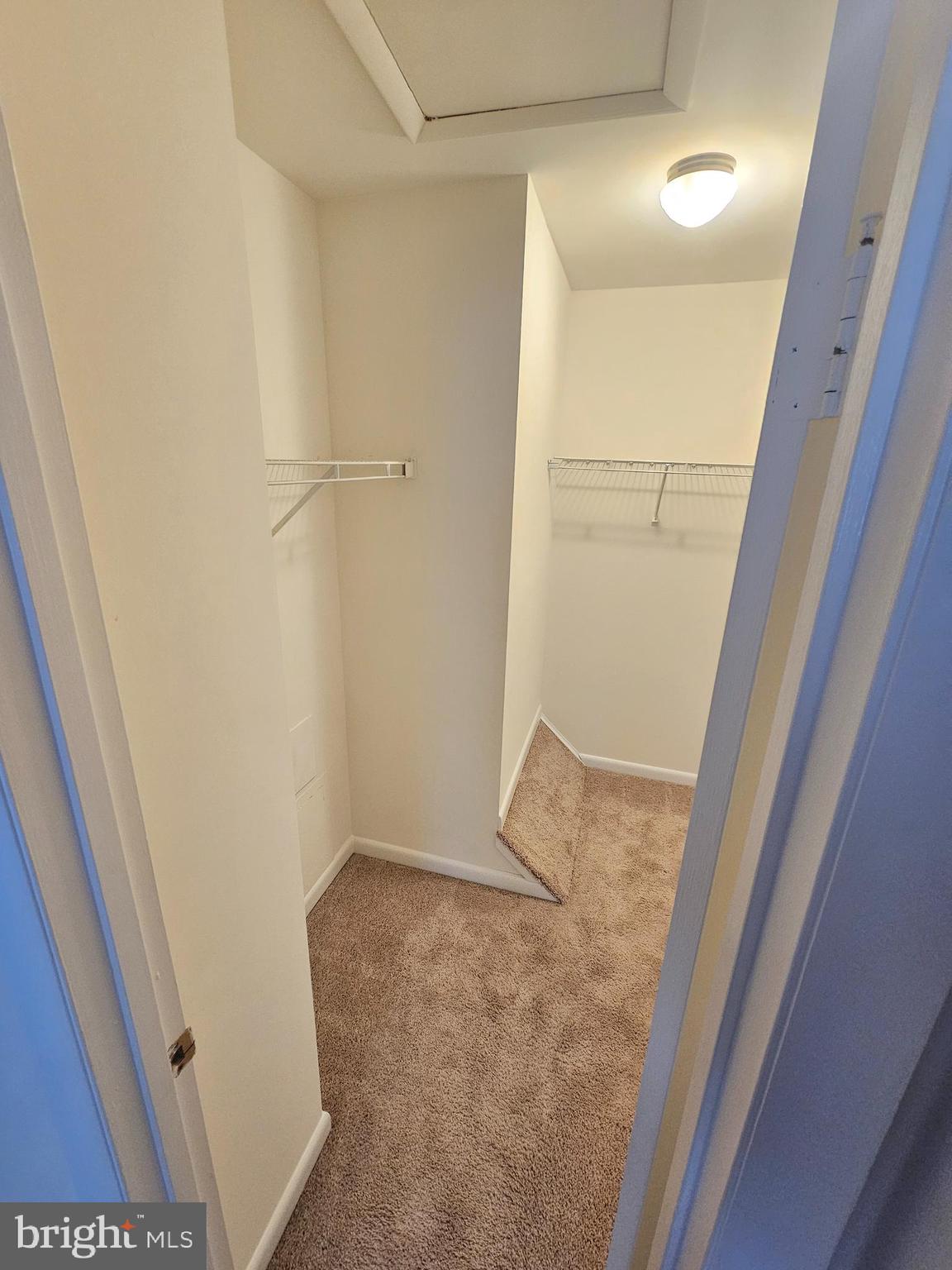 WOODFIELD - Residential Lease