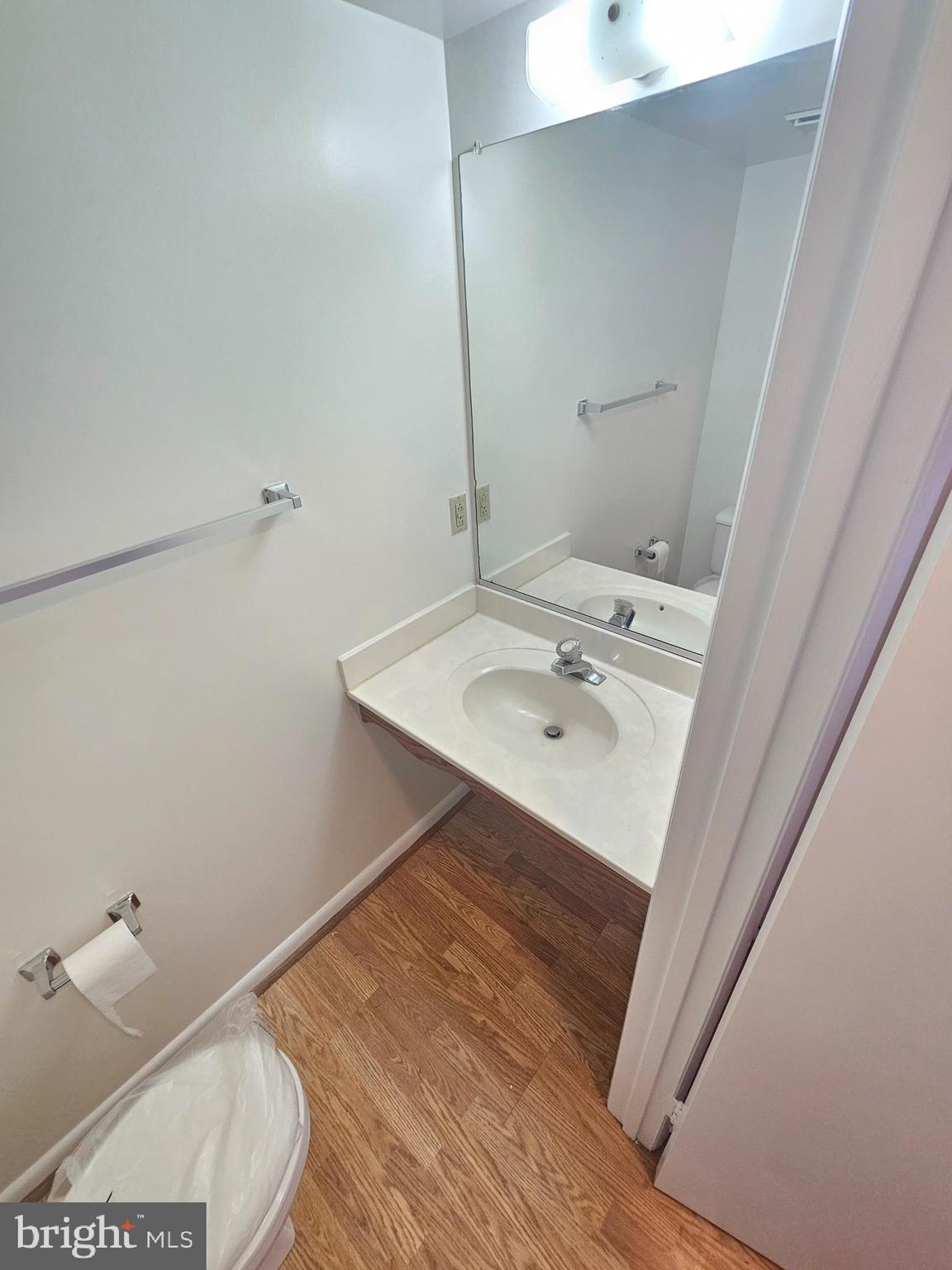 WOODFIELD - Residential Lease