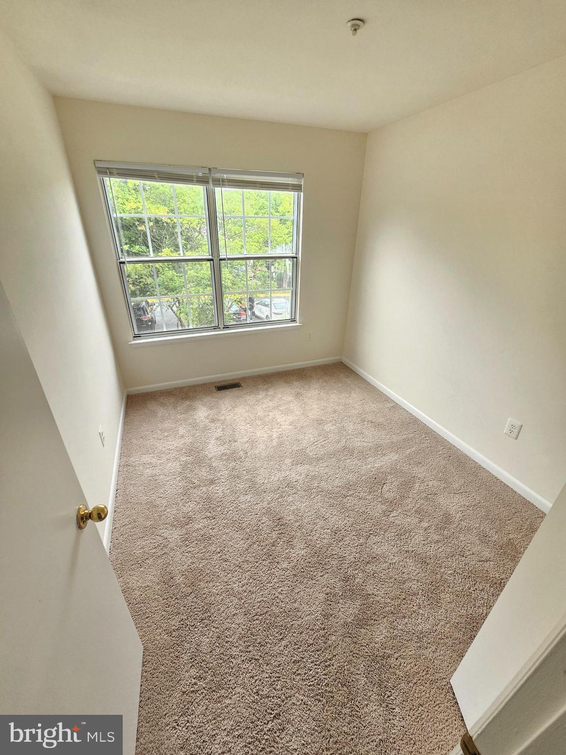 WOODFIELD - Residential Lease