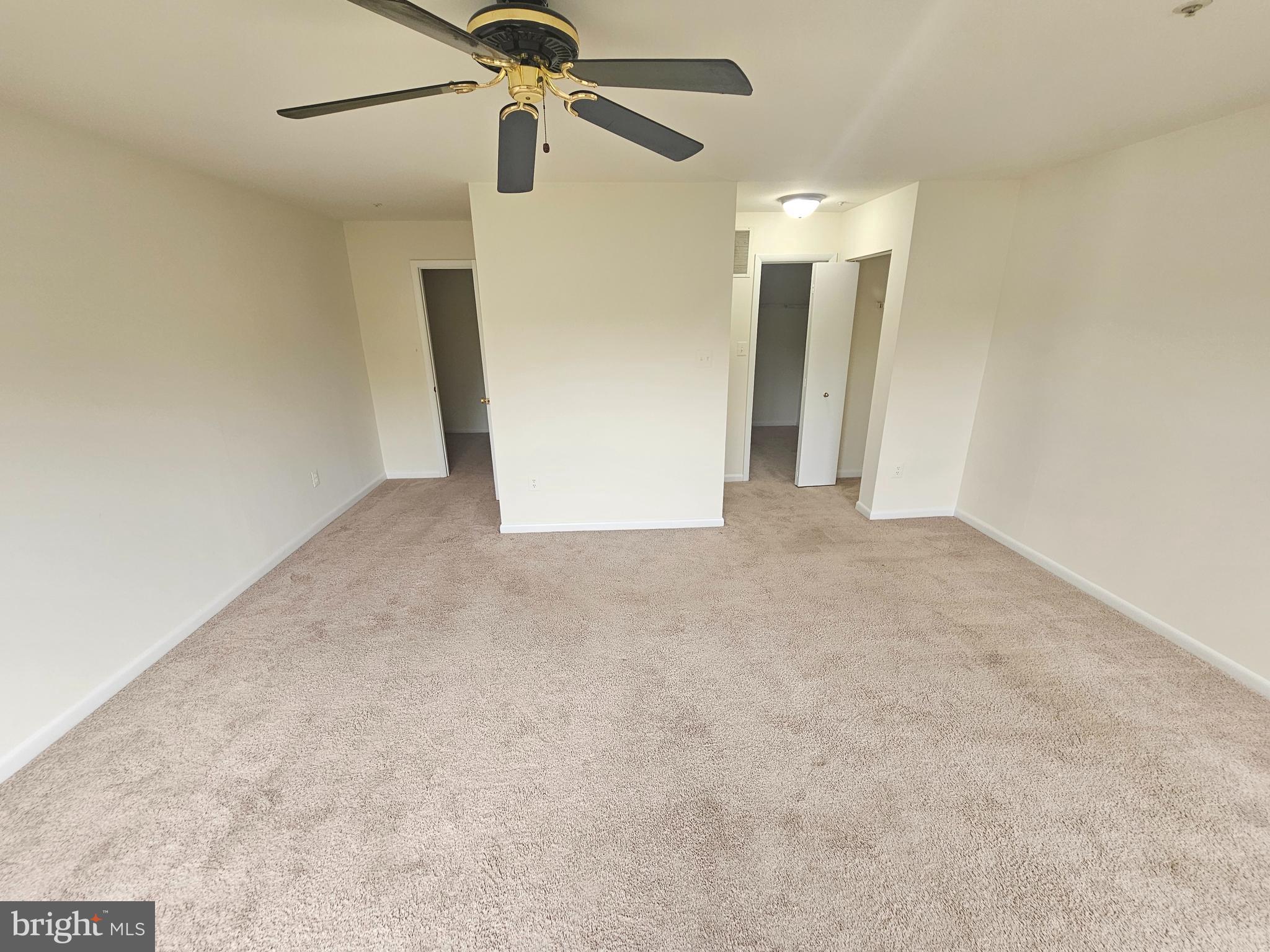 WOODFIELD - Residential Lease