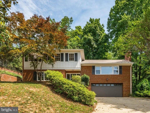 Photo of 3621 38th Street N, ARLINGTON, VA 22207 (MLS # VAAR2074830)