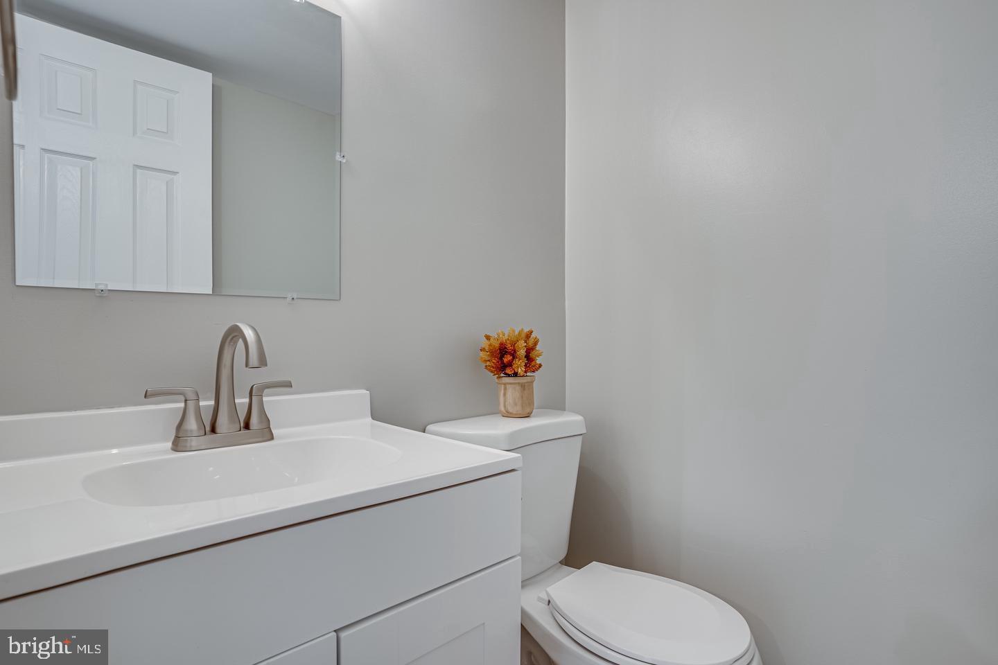 DALE CITY - Residential Lease