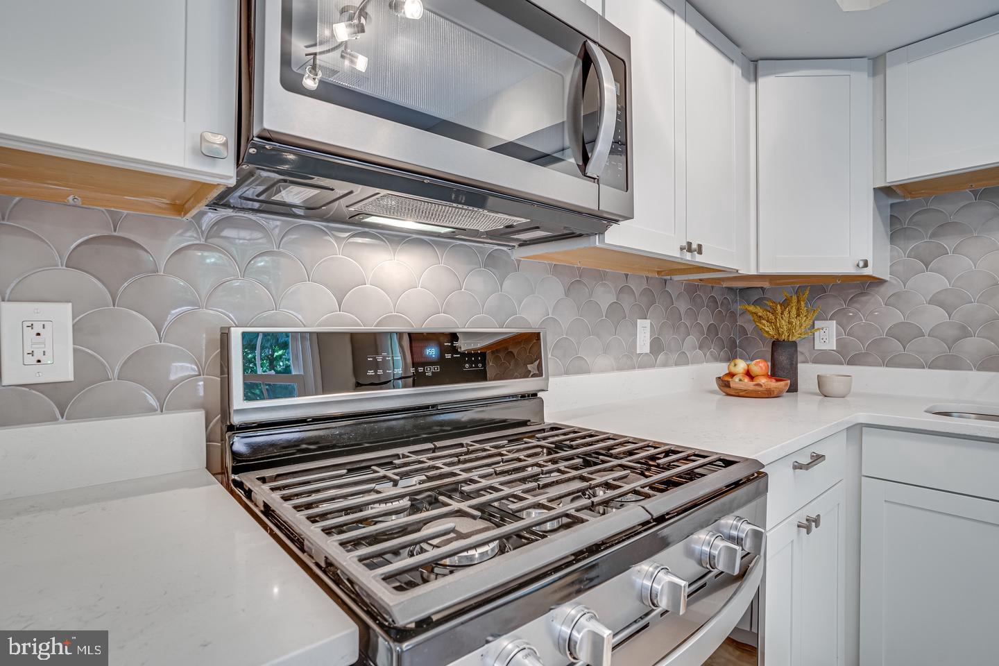 DALE CITY - Residential Lease