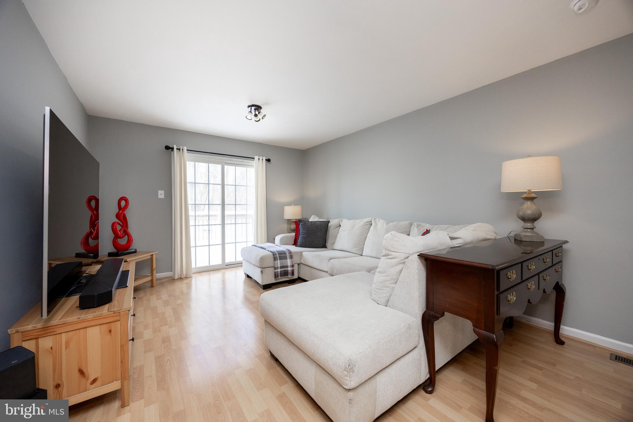 BEACON HILL - Residential