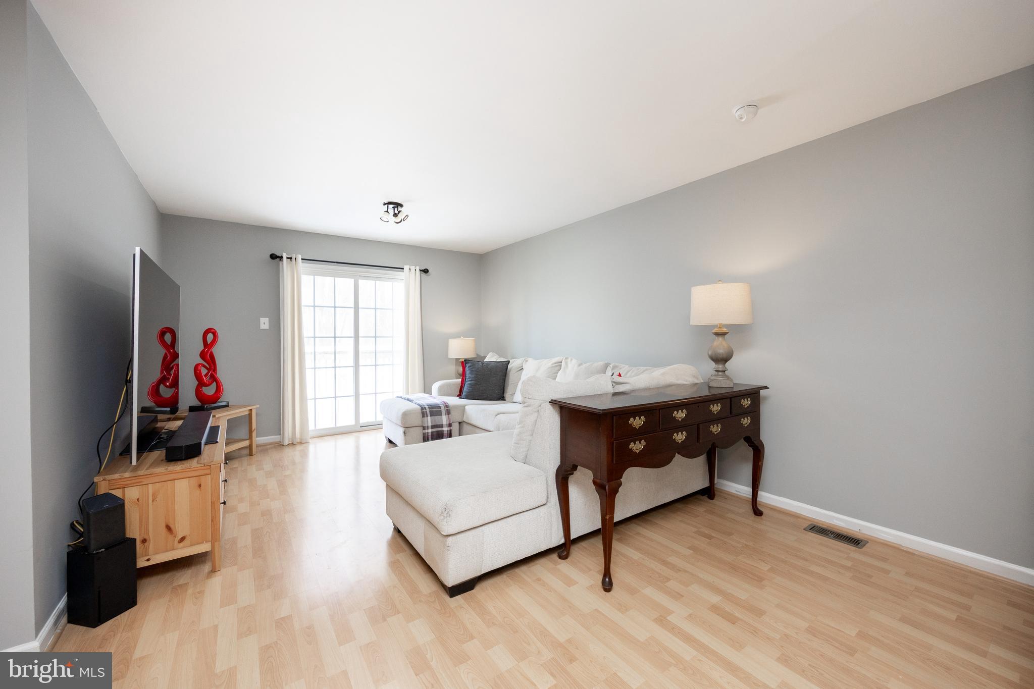 BEACON HILL - Residential