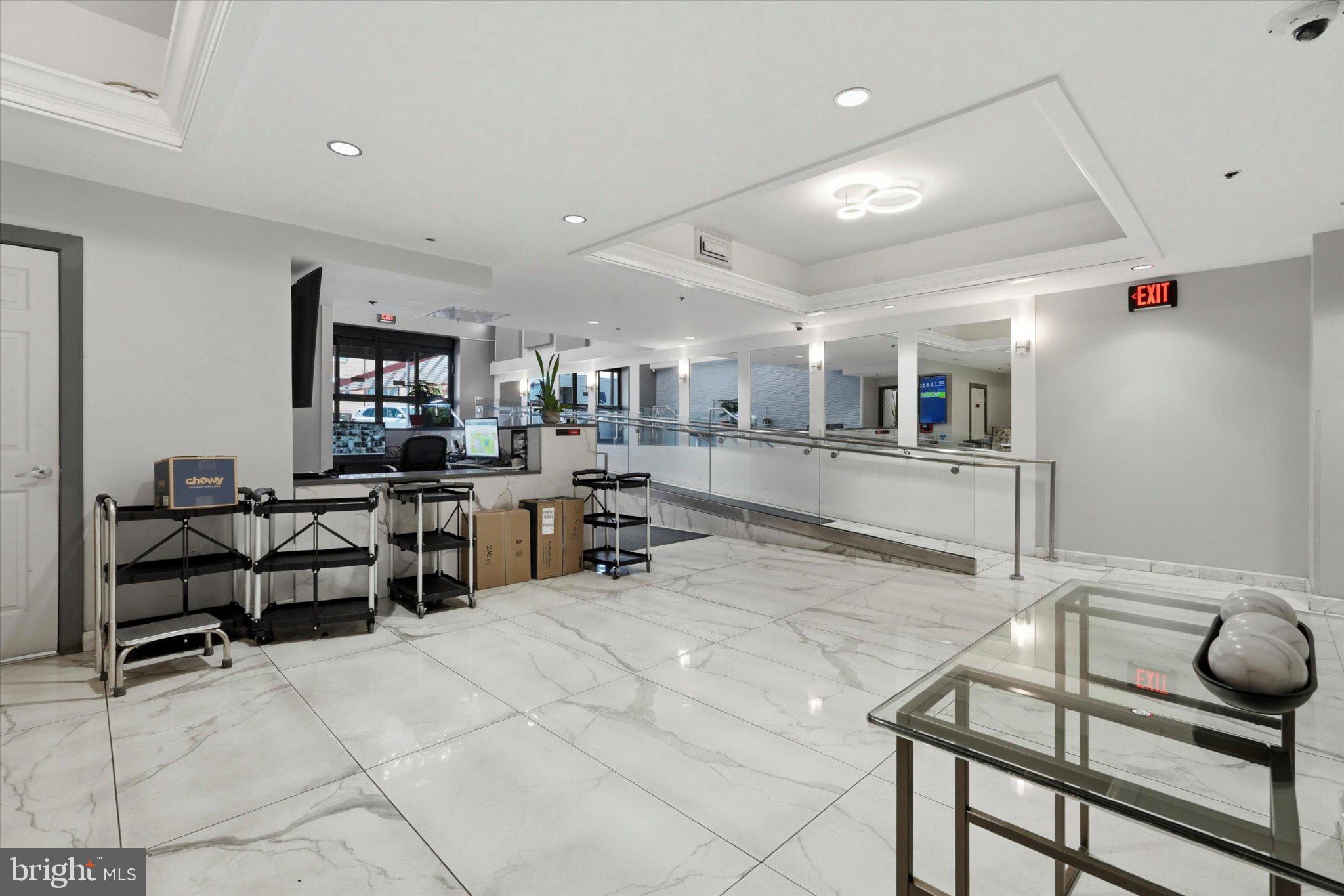 SOCIETY HILL - Residential