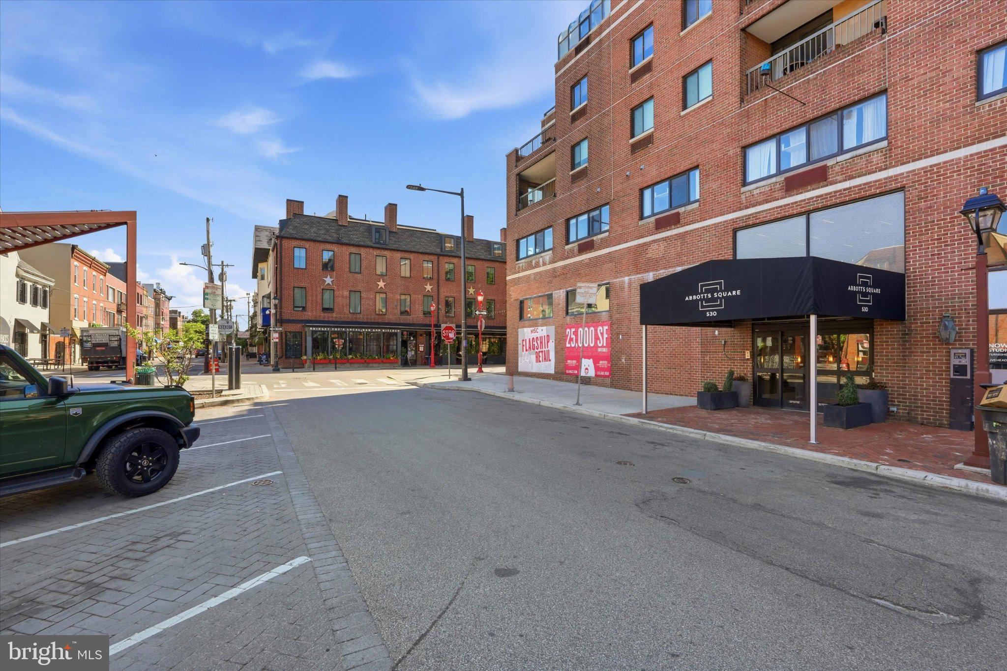 SOCIETY HILL - Residential