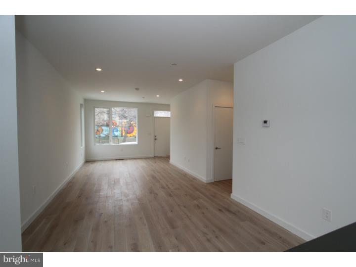 OLDE KENSINGTON - Residential