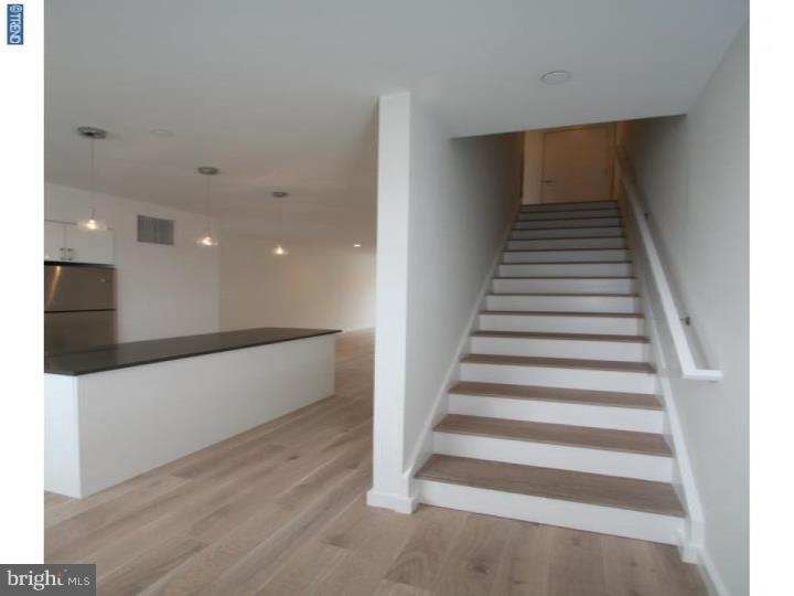 OLDE KENSINGTON - Residential