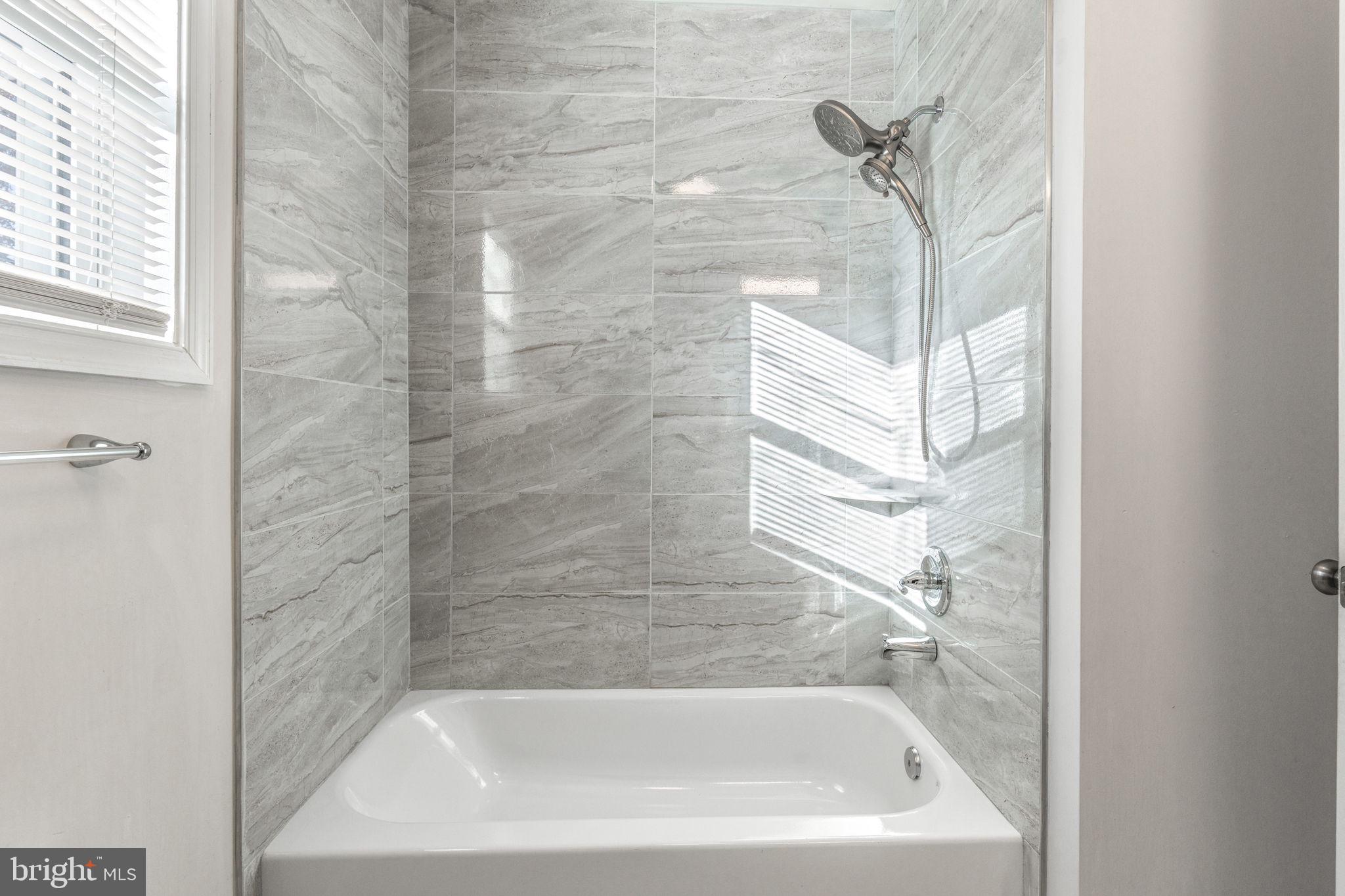 HAVERSTOCK HILLS - Residential Lease