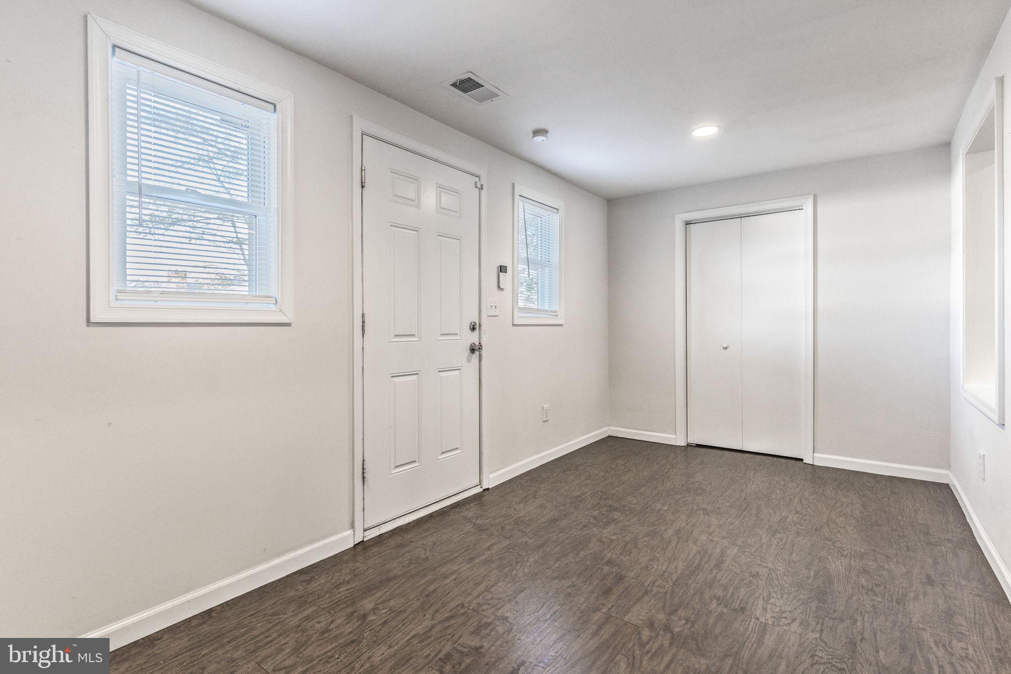 HAVERSTOCK HILLS - Residential Lease